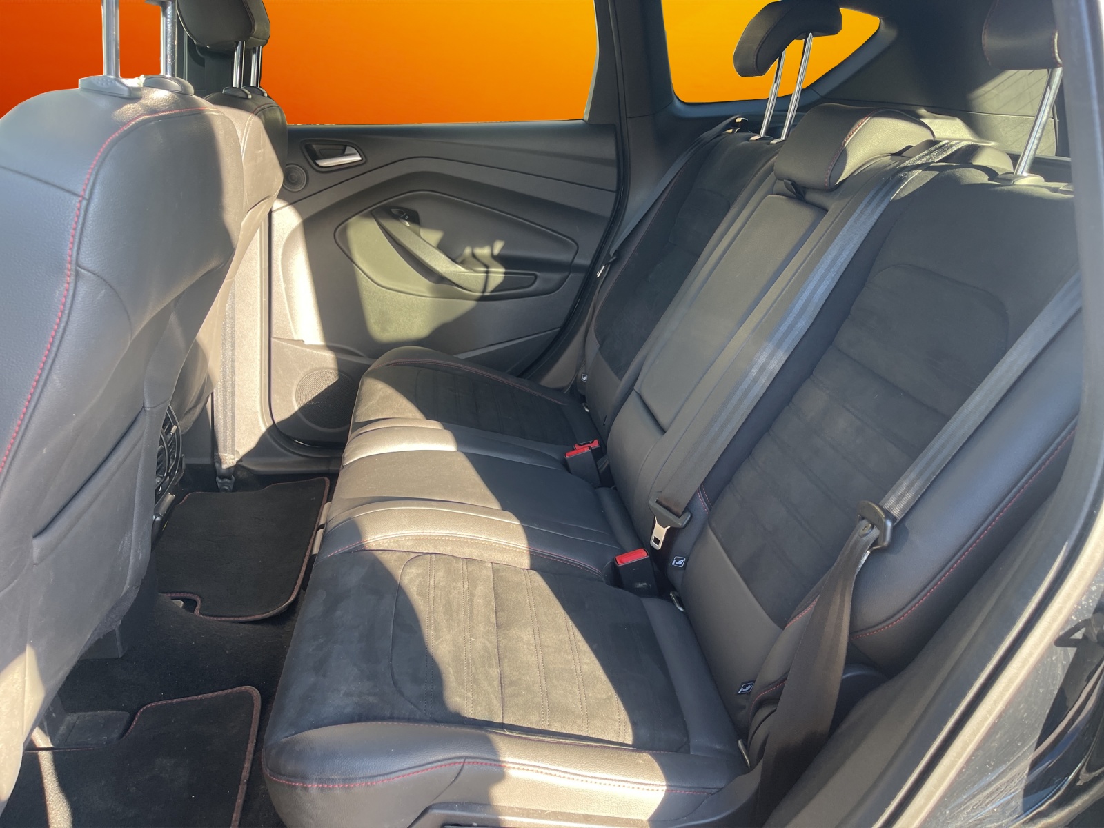FORD Kuga 2.0 TDCi ST Line High 4WD PowerShift-image-11