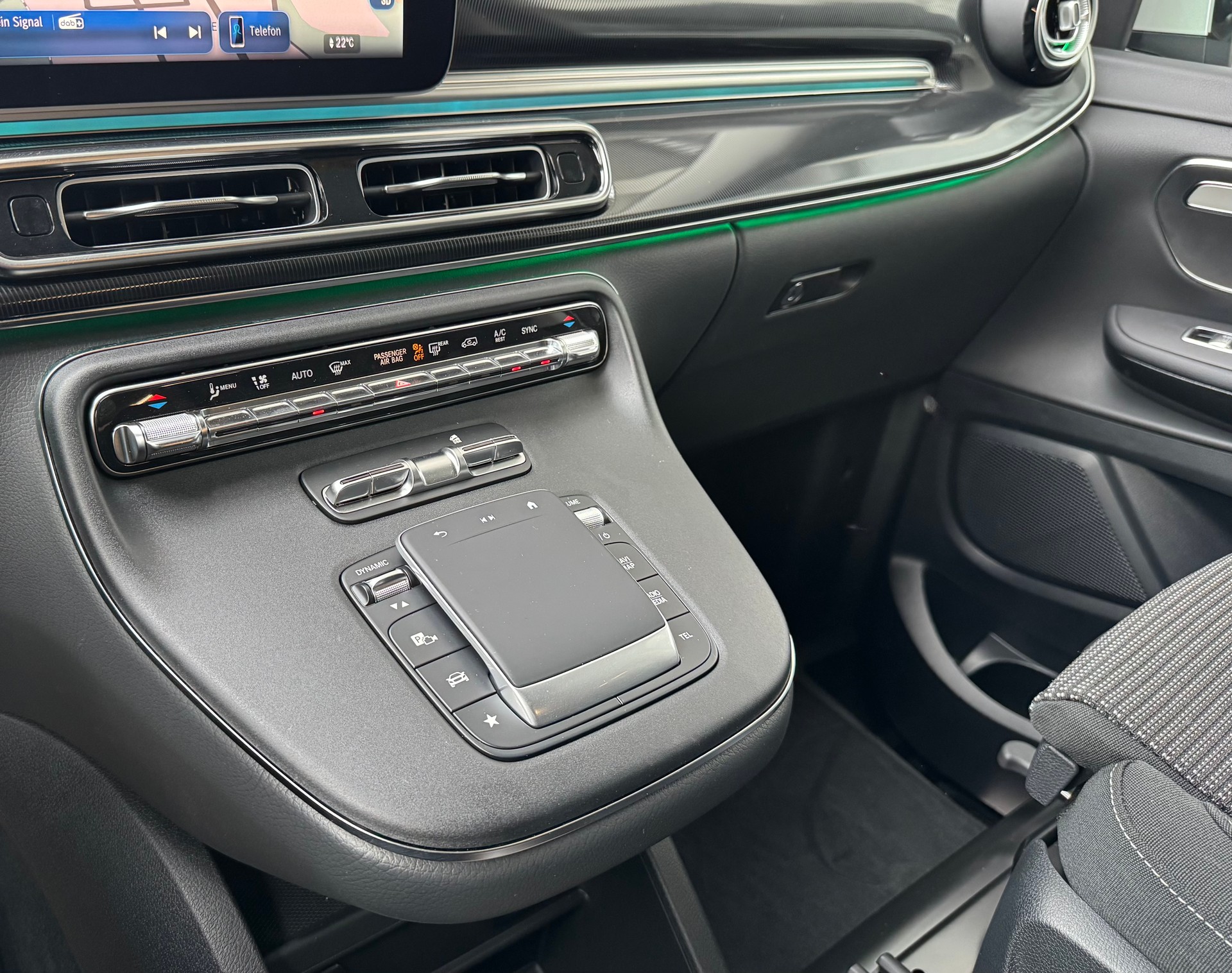 MERCEDES-BENZ "Marco Polo" Pössl Campstar V250 d lang 4matic-image-18