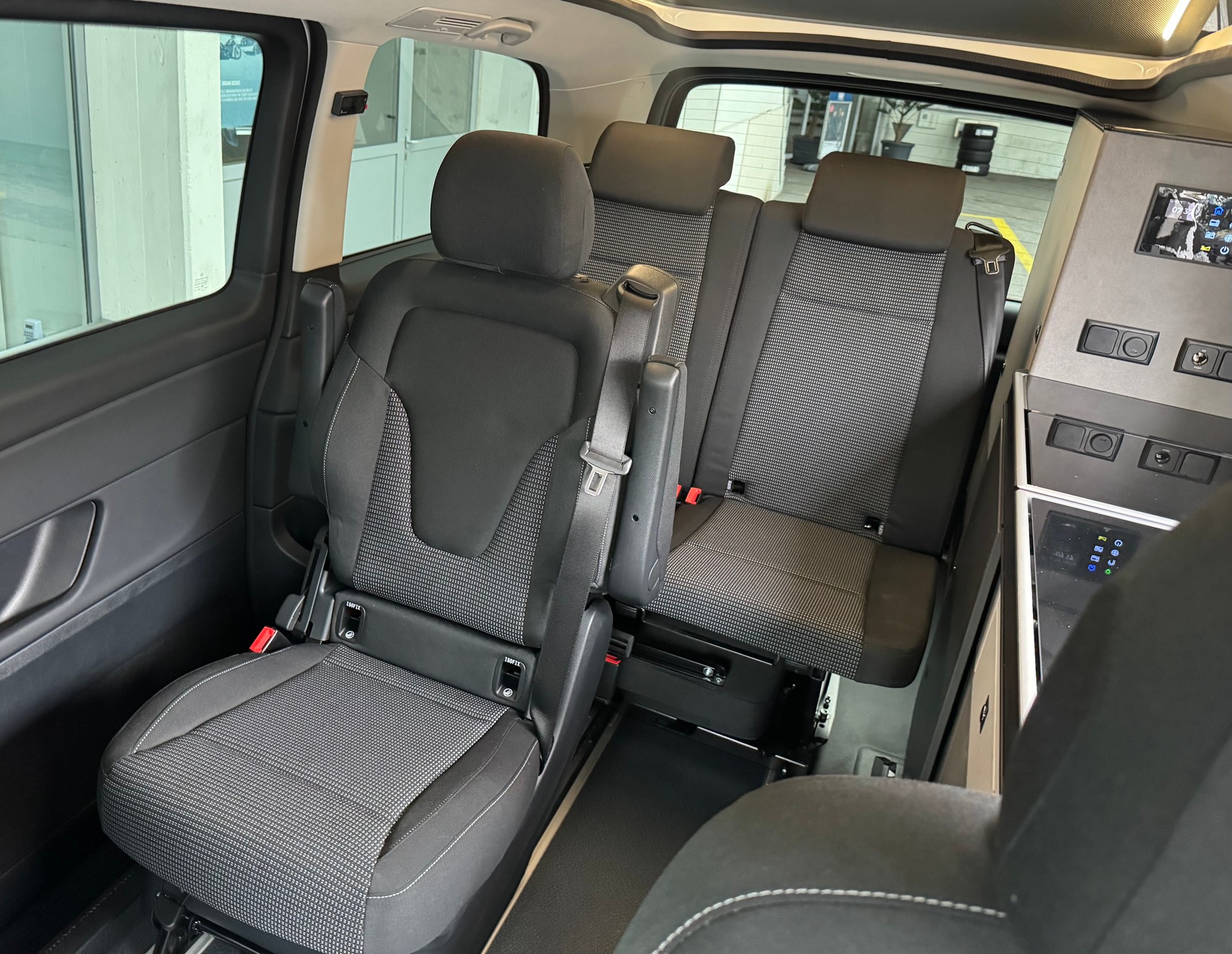 MERCEDES-BENZ "Marco Polo" Pössl Campstar V250 d lang 4matic-image-21