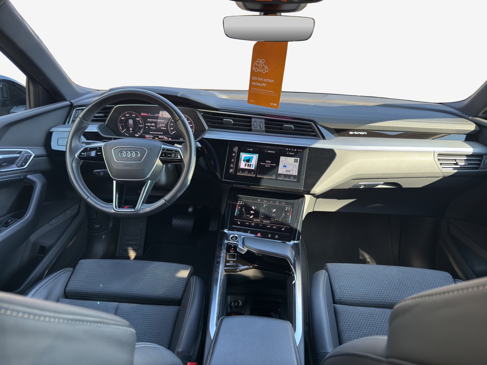 AUDI e-tron 55 S Line Black Edition quattro-image-9