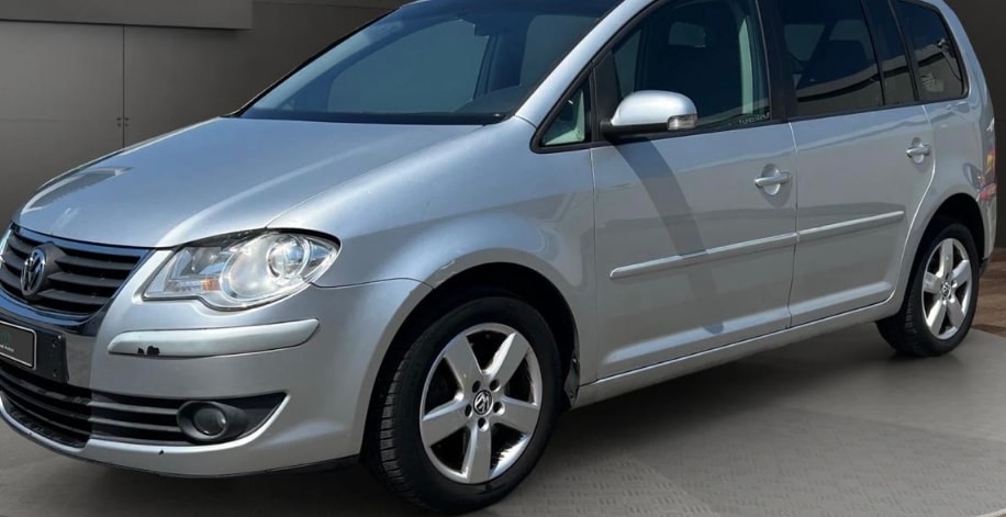 VW Touran 2.0 TDI Trendline-image-2