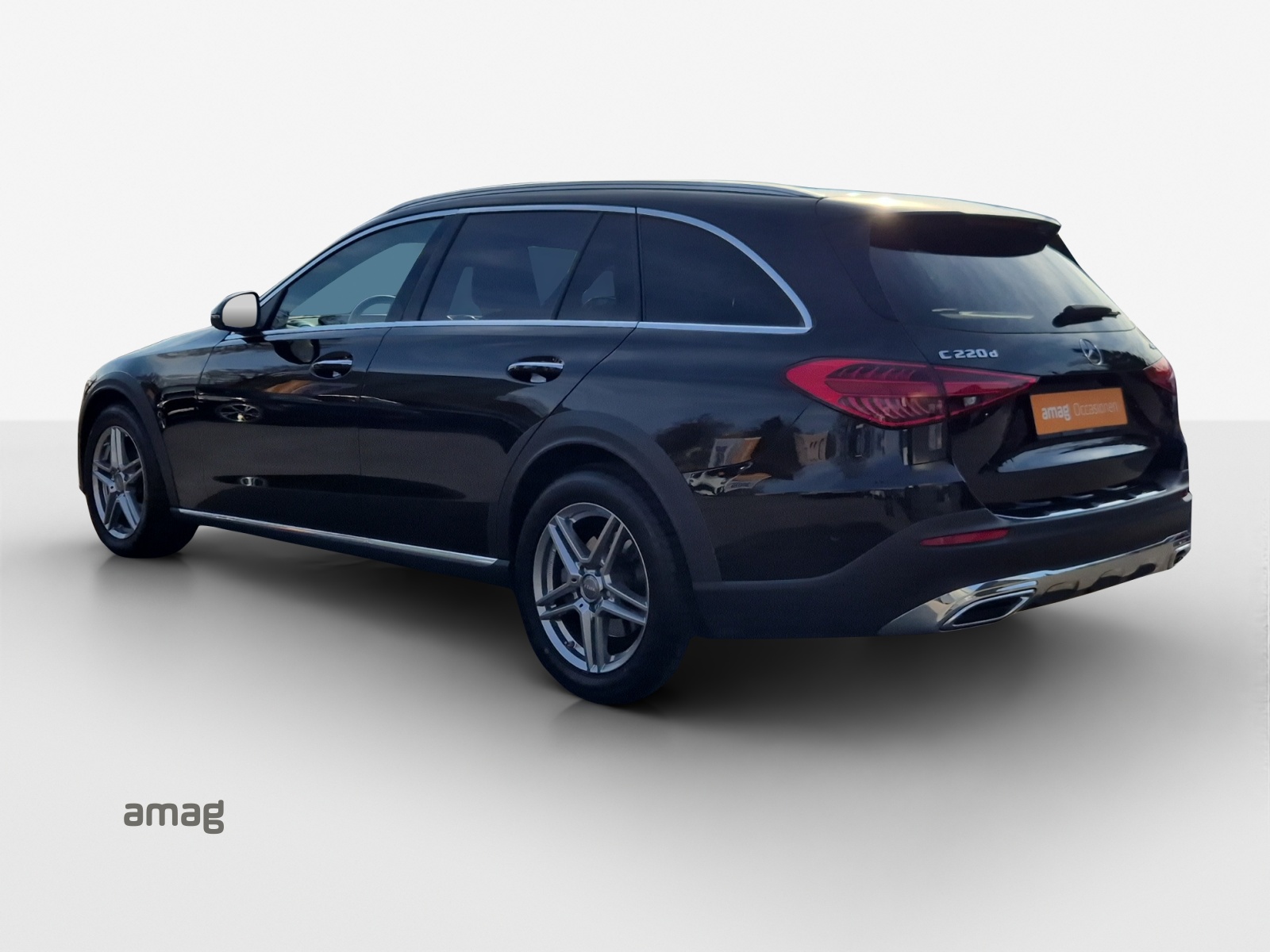 MERCEDES-BENZ C 220 d 4Matic T All-Terrain Avantgarde-image-2