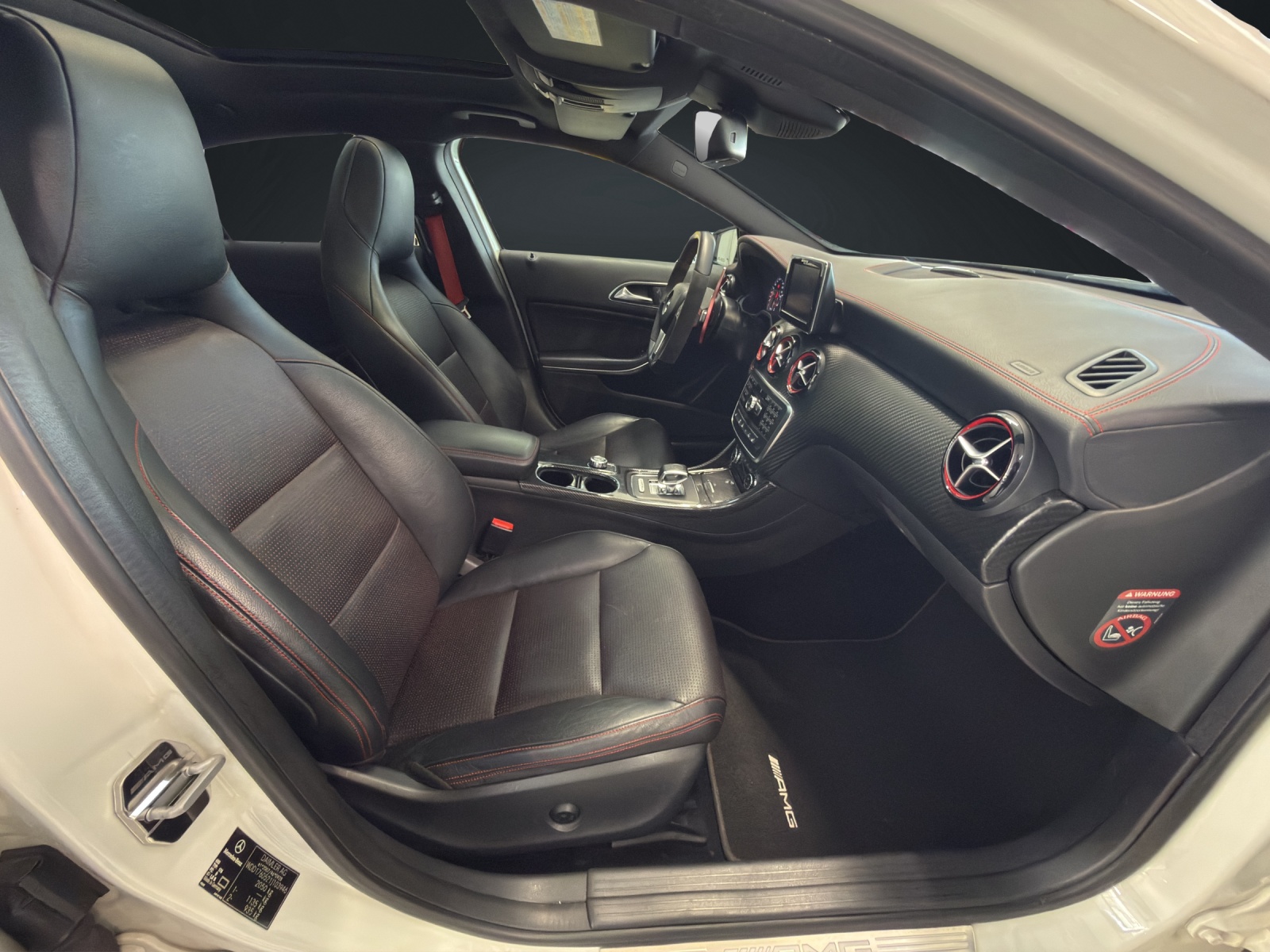 MERCEDES-BENZ A 45 AMG 4Matic Speedshift 7G-DCT Edition 1-image-12