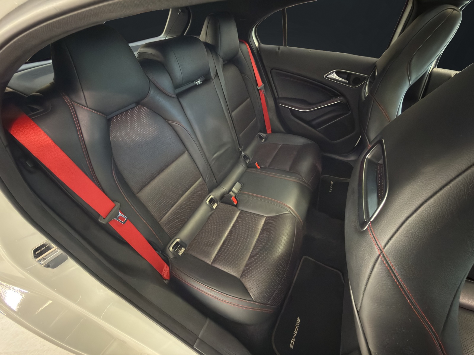 MERCEDES-BENZ A 45 AMG 4Matic Speedshift 7G-DCT Edition 1-image-13