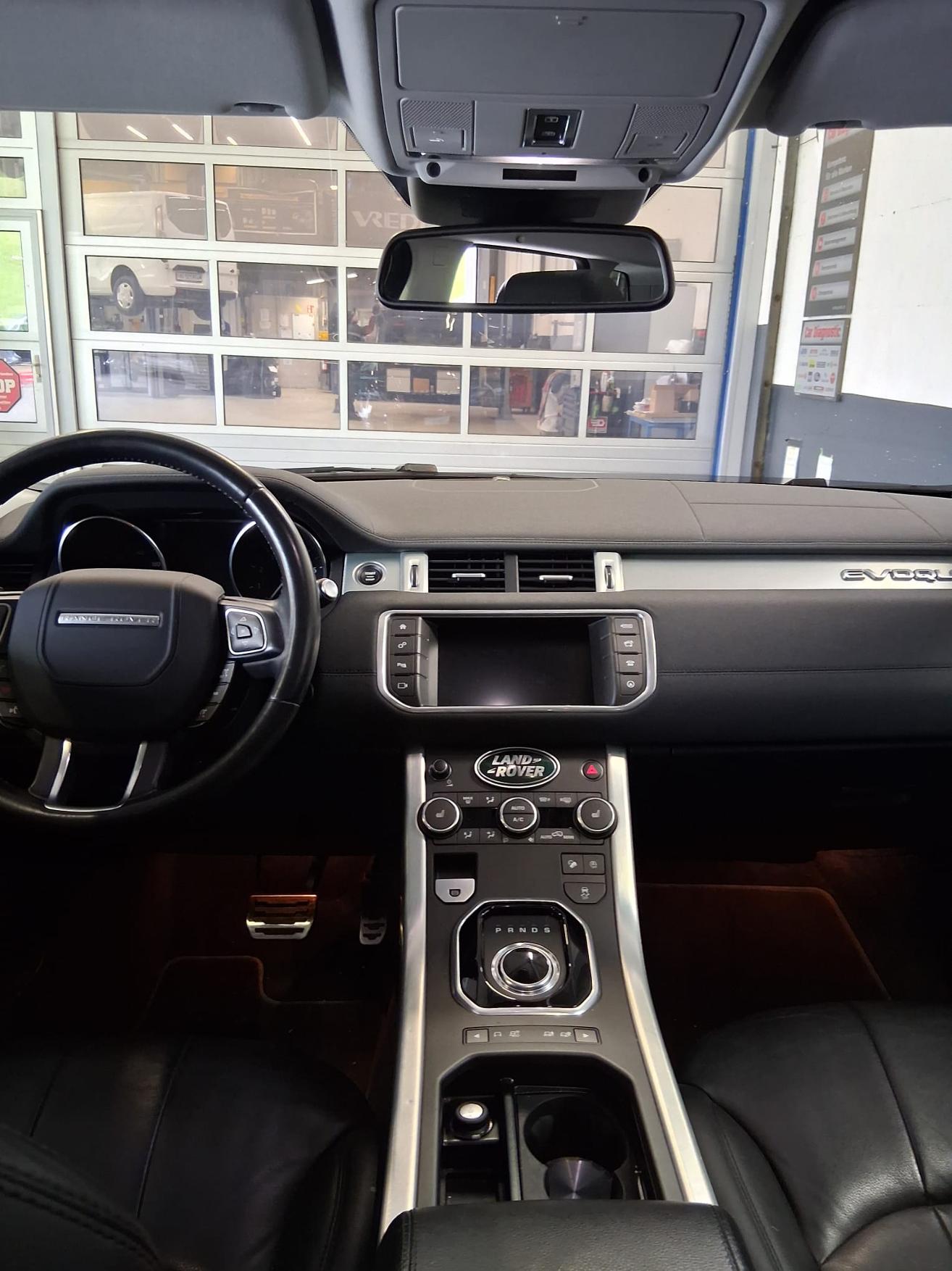 LAND ROVER Range Rover Evoque 2.0 Si4 SE-image-7