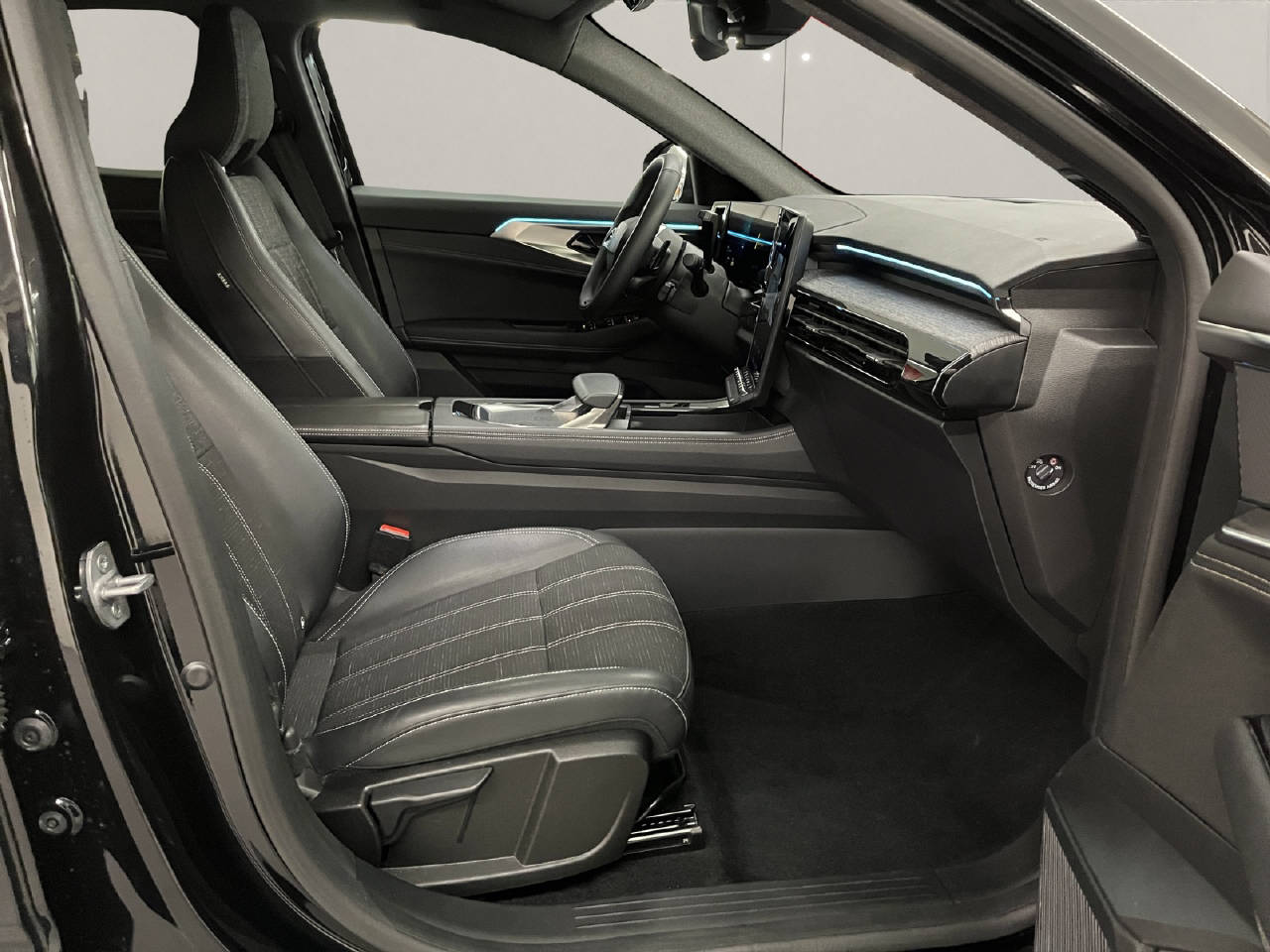 RENAULT Austral 1.2 E-Tech techno-image-11
