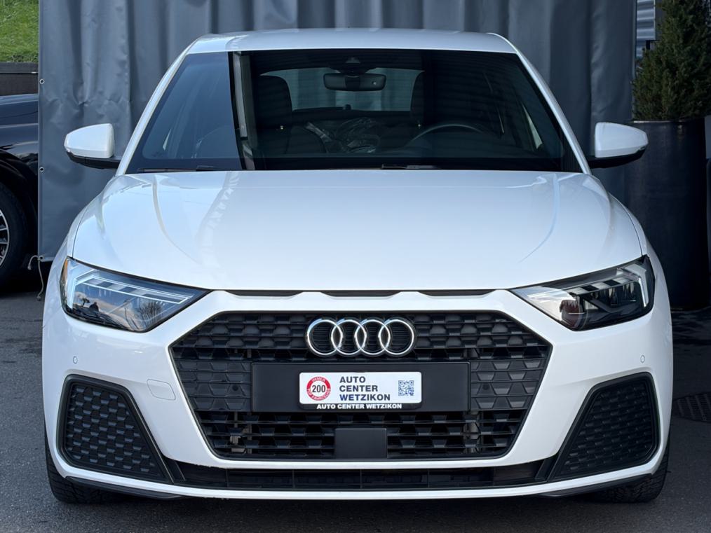 AUDI A1 Sportback 35 TFSI S Line S-tronic-image-0