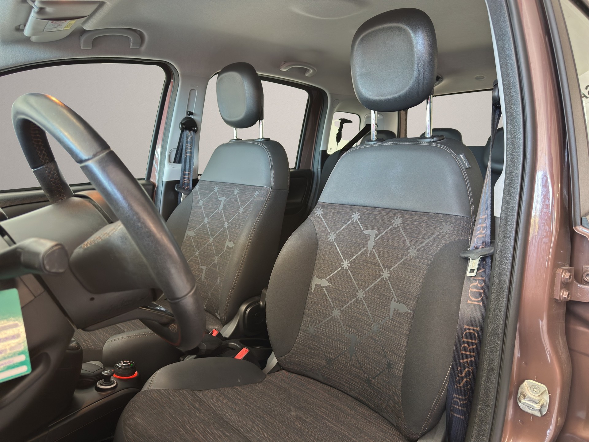 FIAT Panda 0.9 Twinair Turbo Trussardi 4x4-image-7
