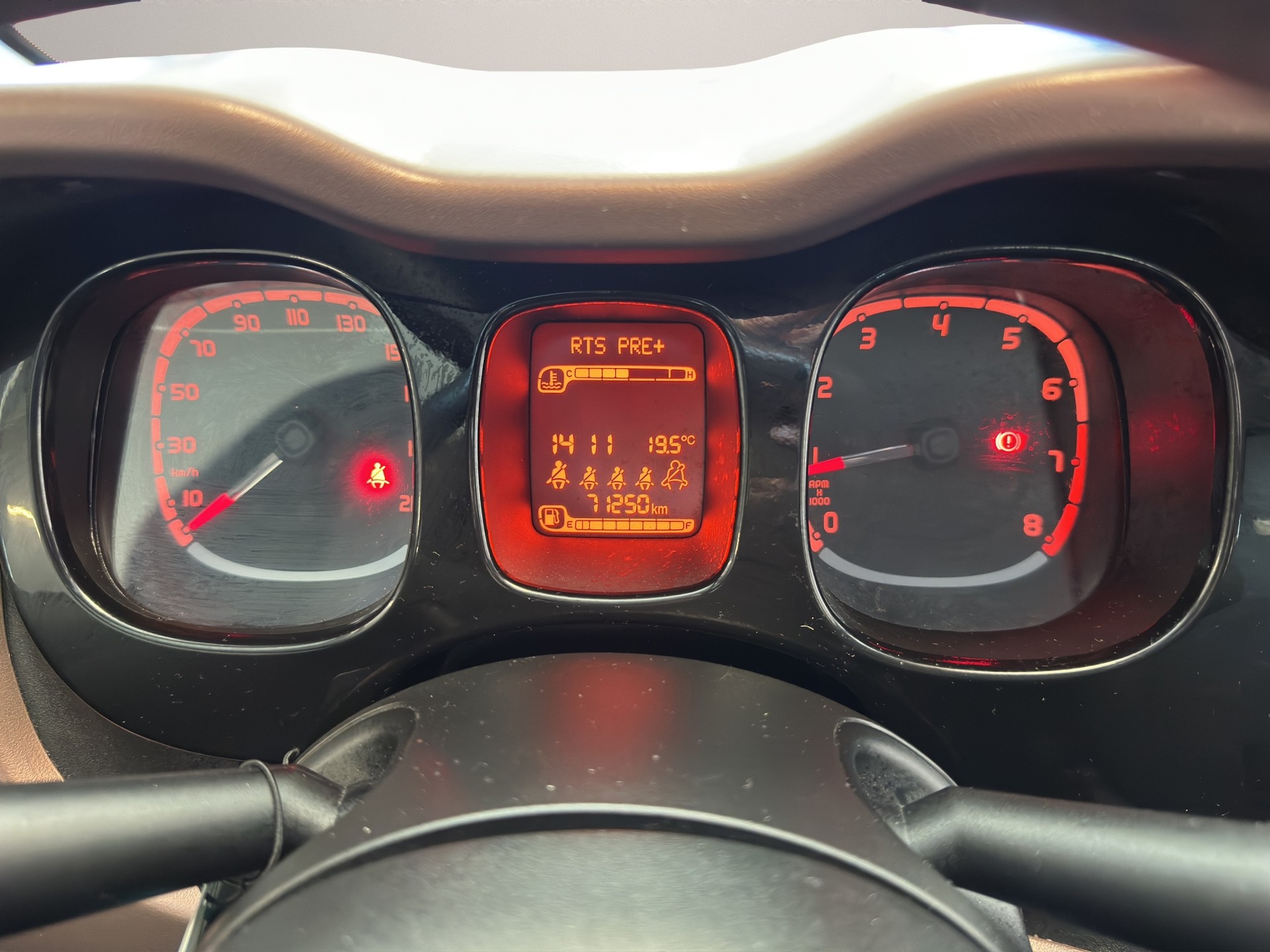 FIAT Panda 0.9 Twinair Turbo Trussardi 4x4-image-13