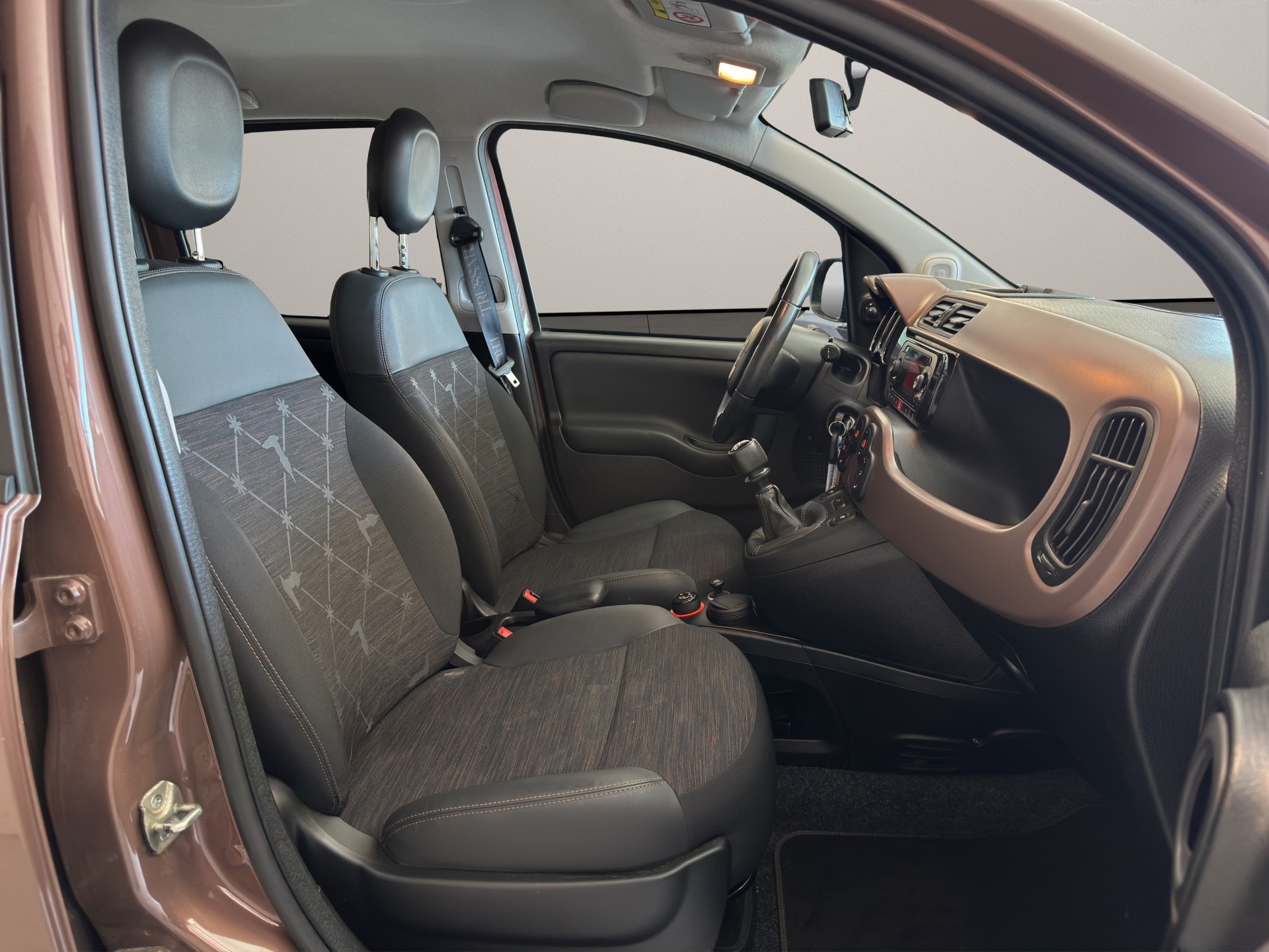 FIAT Panda 0.9 Twinair Turbo Trussardi 4x4-image-9