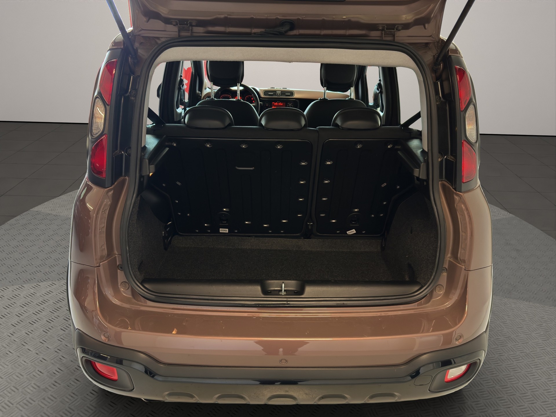 FIAT Panda 0.9 Twinair Turbo Trussardi 4x4-image-6