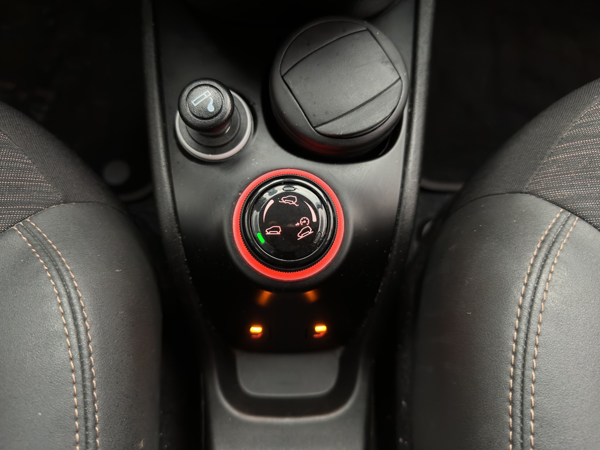 FIAT Panda 0.9 Twinair Turbo Trussardi 4x4-image-16