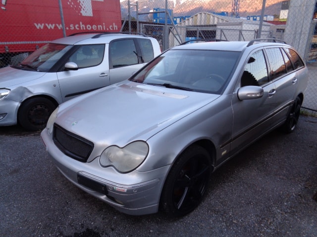 MERCEDES-BENZ C 240 Elégance 4Matic Automatic