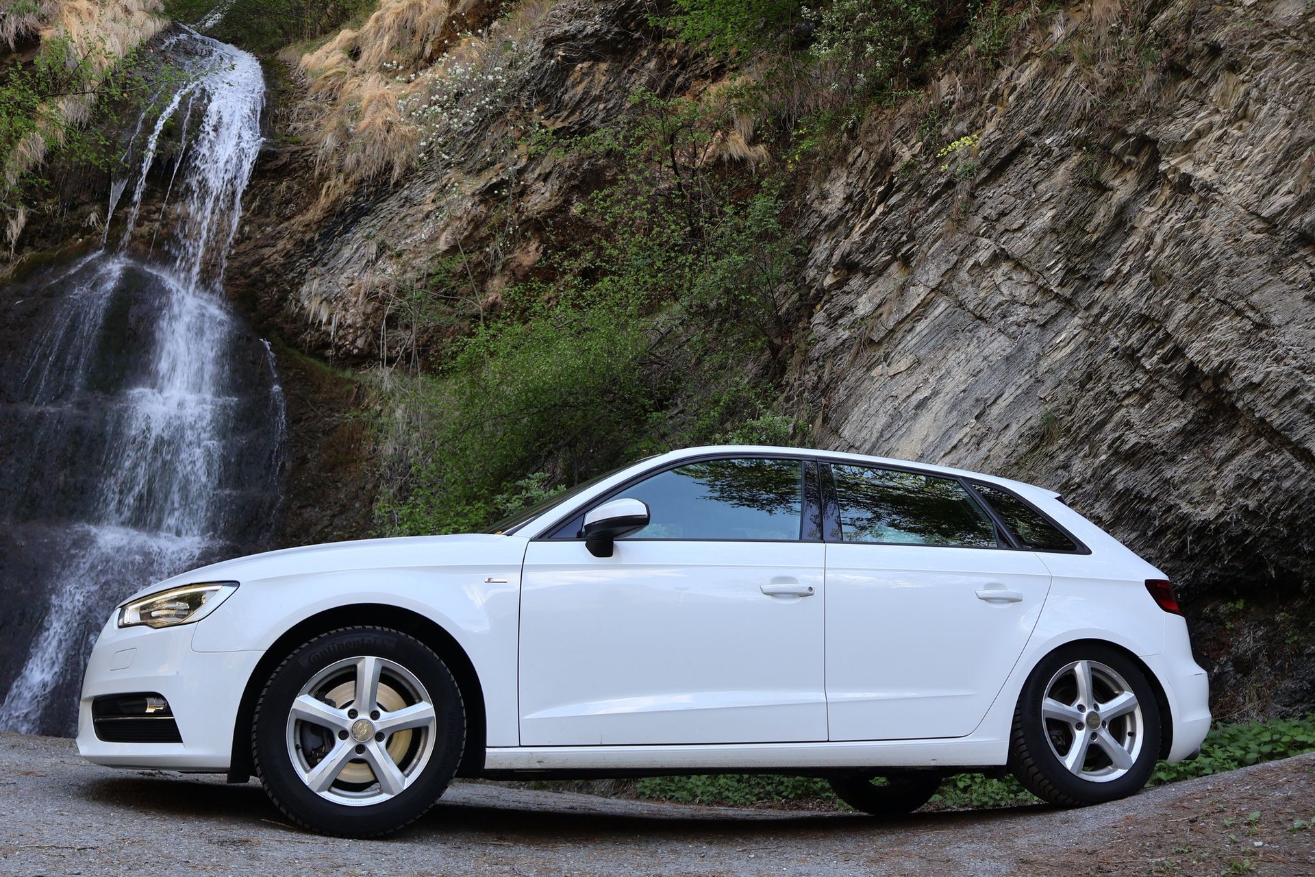 AUDI A3 Sportback 1.8 TFS S-Line quattro S-tronic-image-7