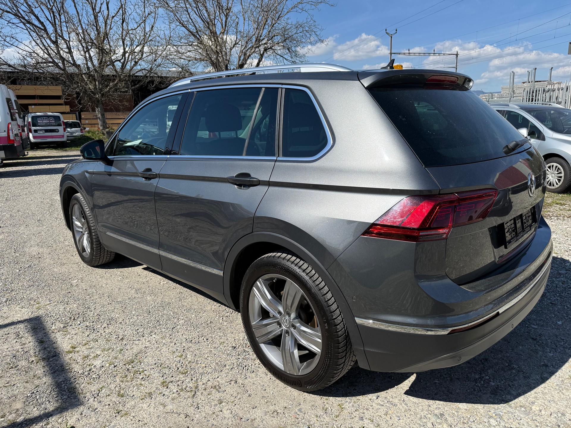 VW Tiguan 2.0TSI Comfortline 4Motion DSG-image-1