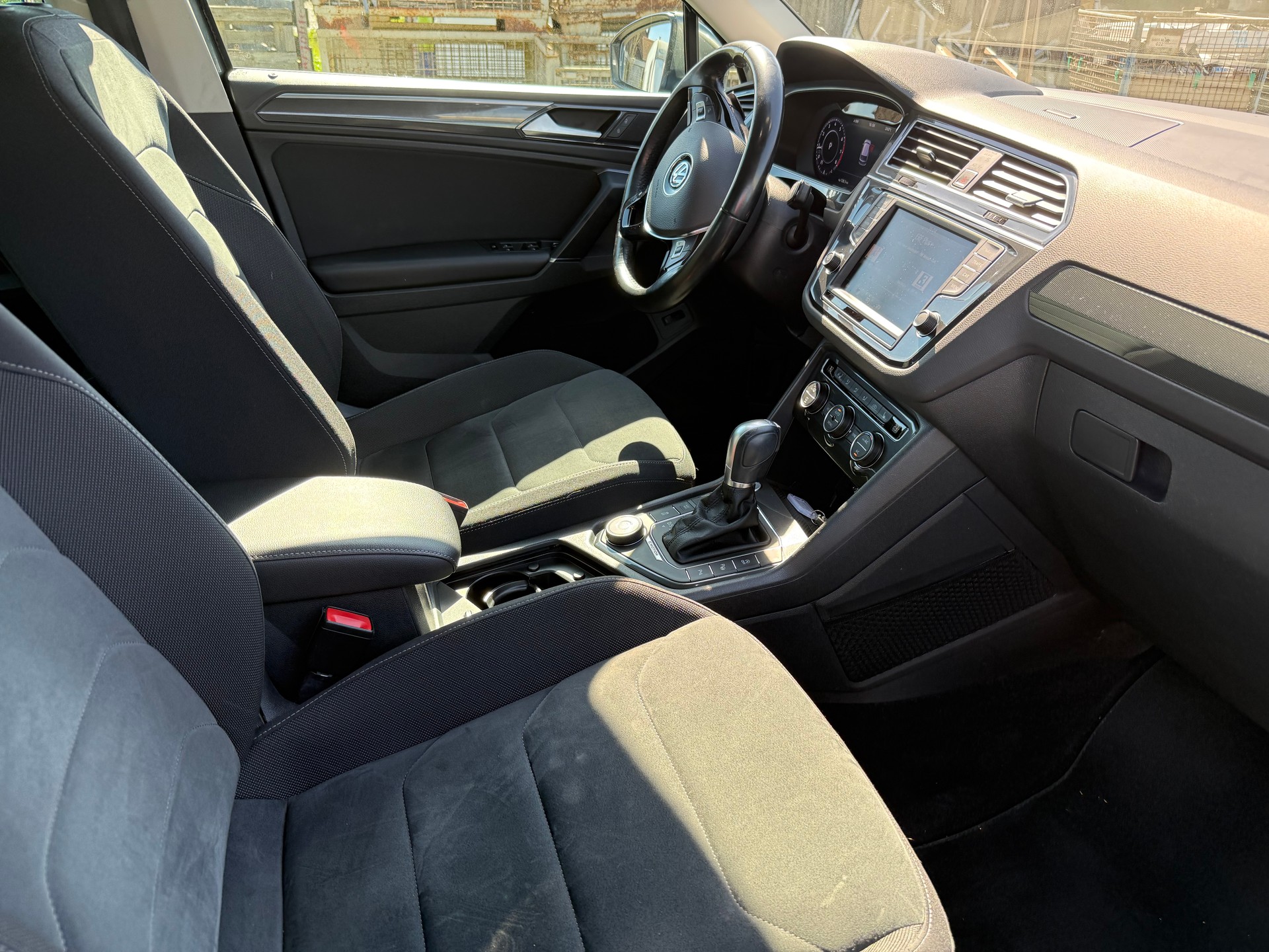 VW Tiguan 2.0TSI Comfortline 4Motion DSG-image-7