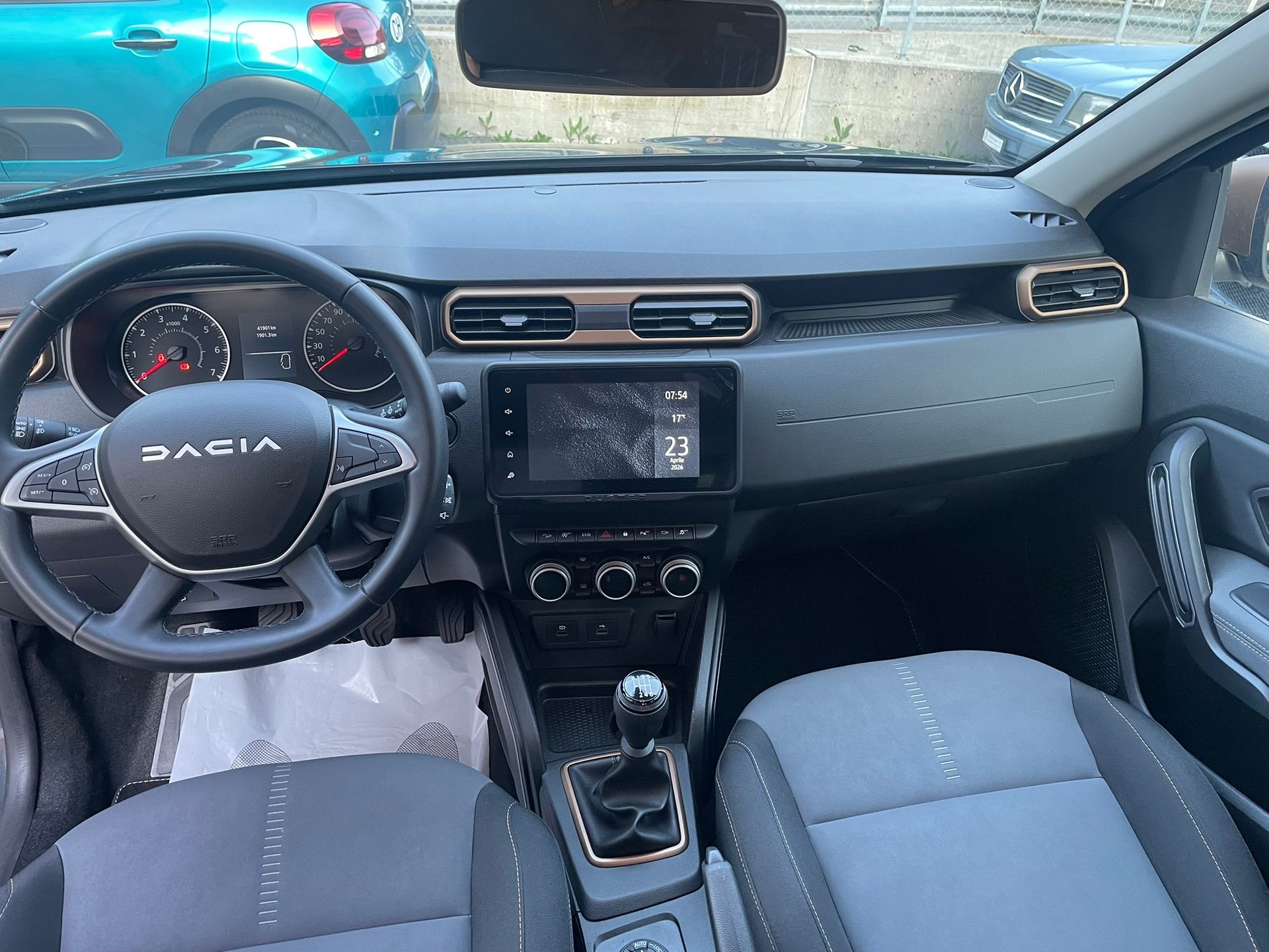 DACIA Duster Blue dCi 115 Extreme 4x4-image-10