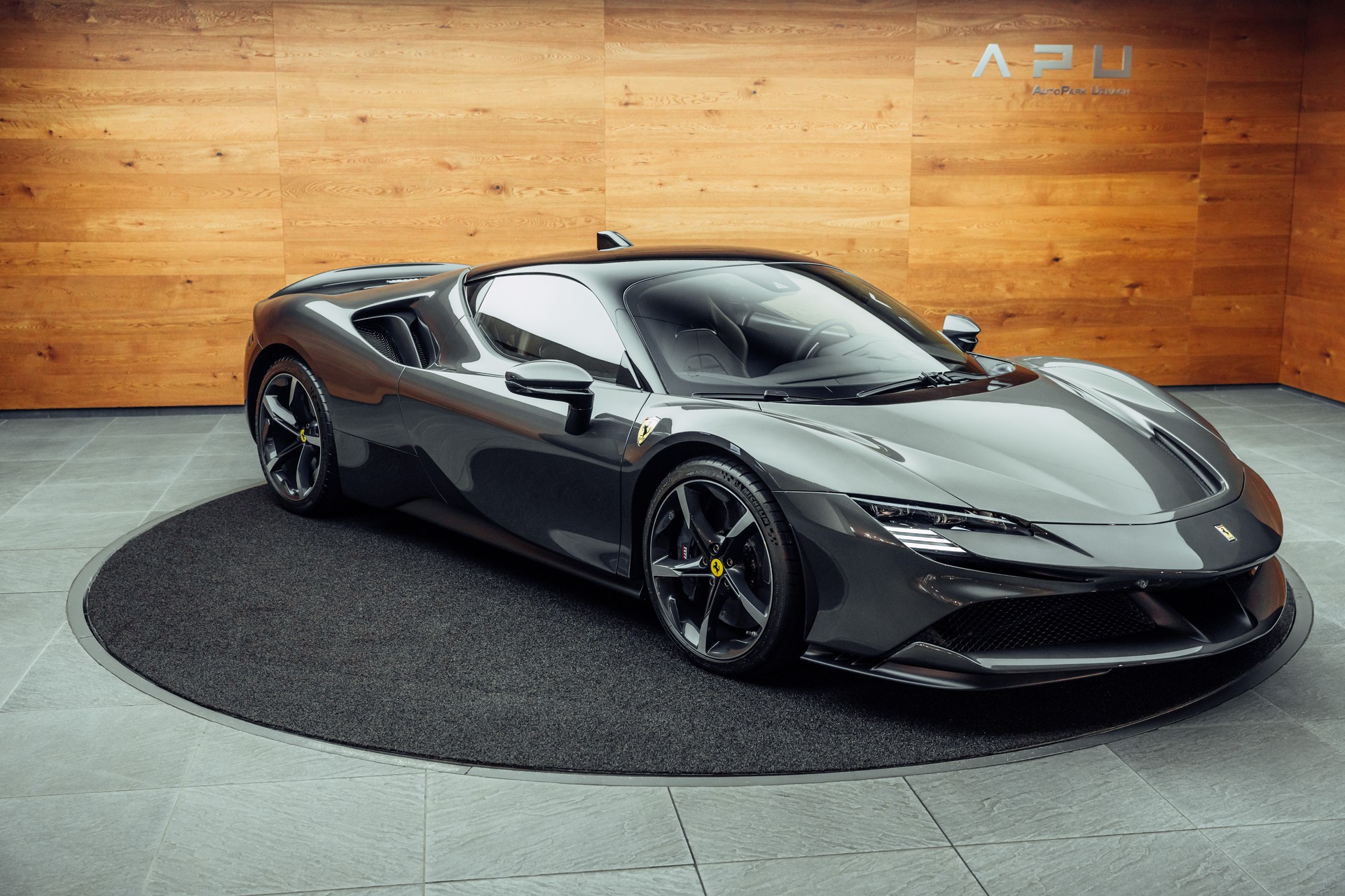 FERRARI SF90 Stradale Assetto Fiorano-image-26