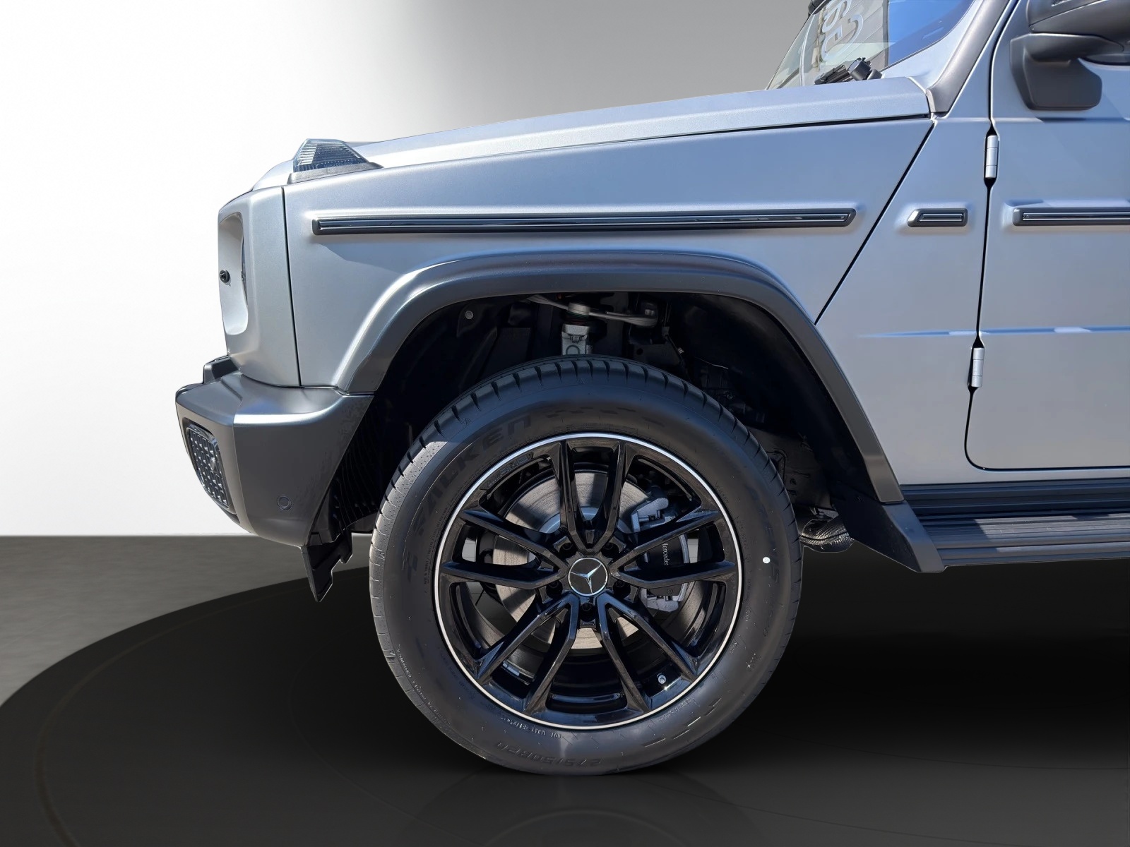 MERCEDES-BENZ G 500 9G-Tronic-image-6
