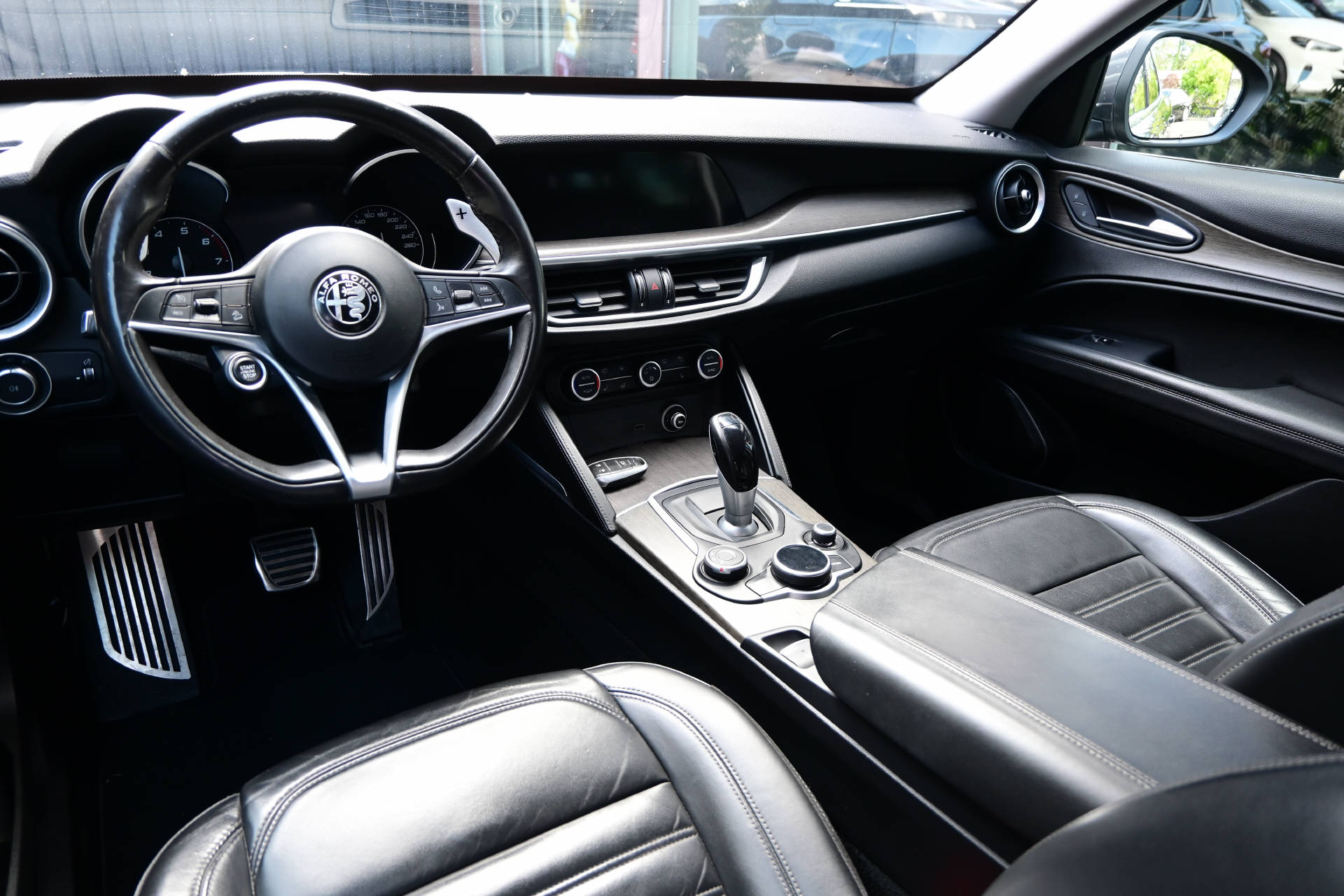 ALFA ROMEO Stelvio 2.0 Q4 280 Executive-image-7