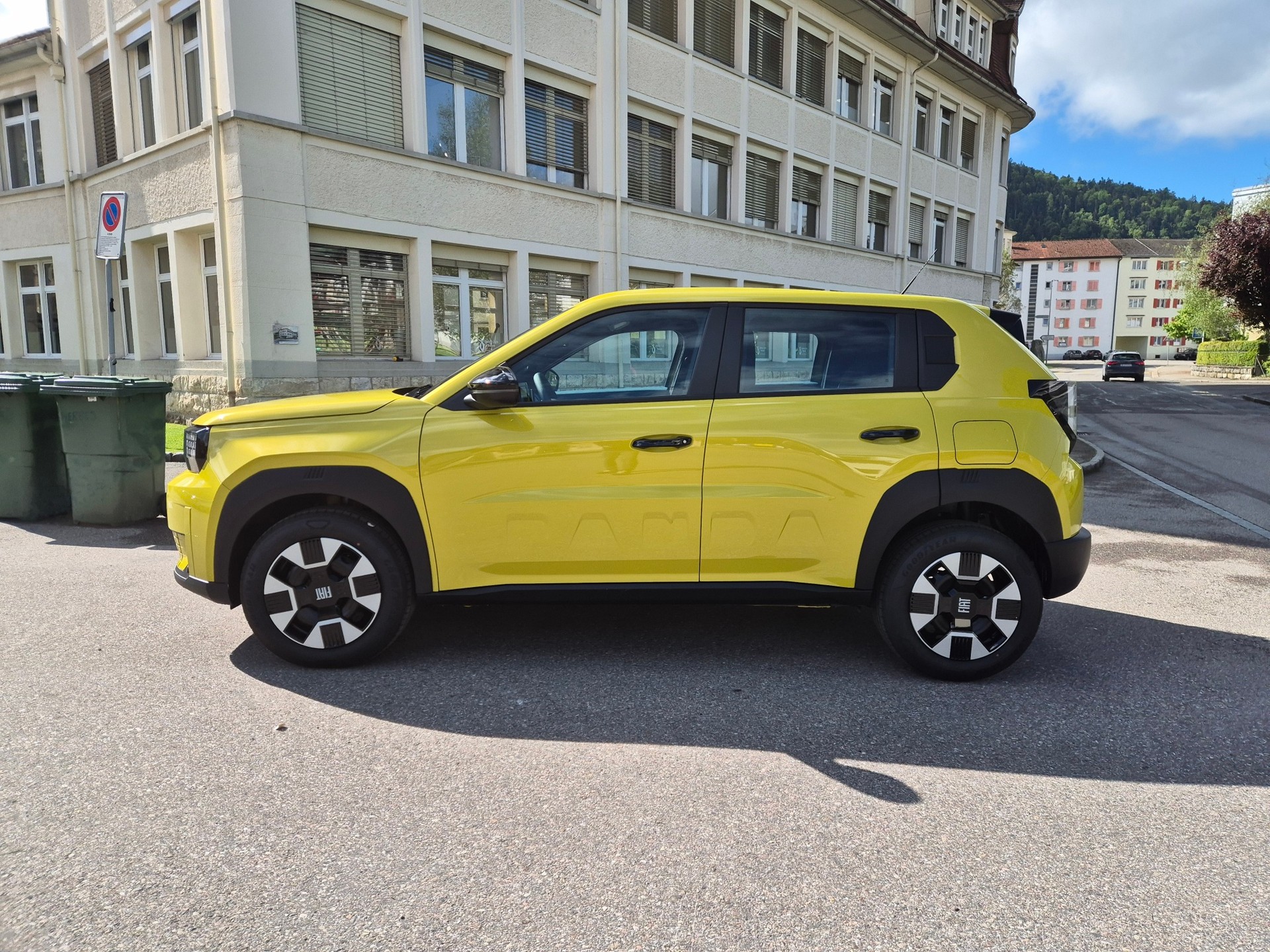 FIAT Grande Panda MHEV Icon-showroom-element-1