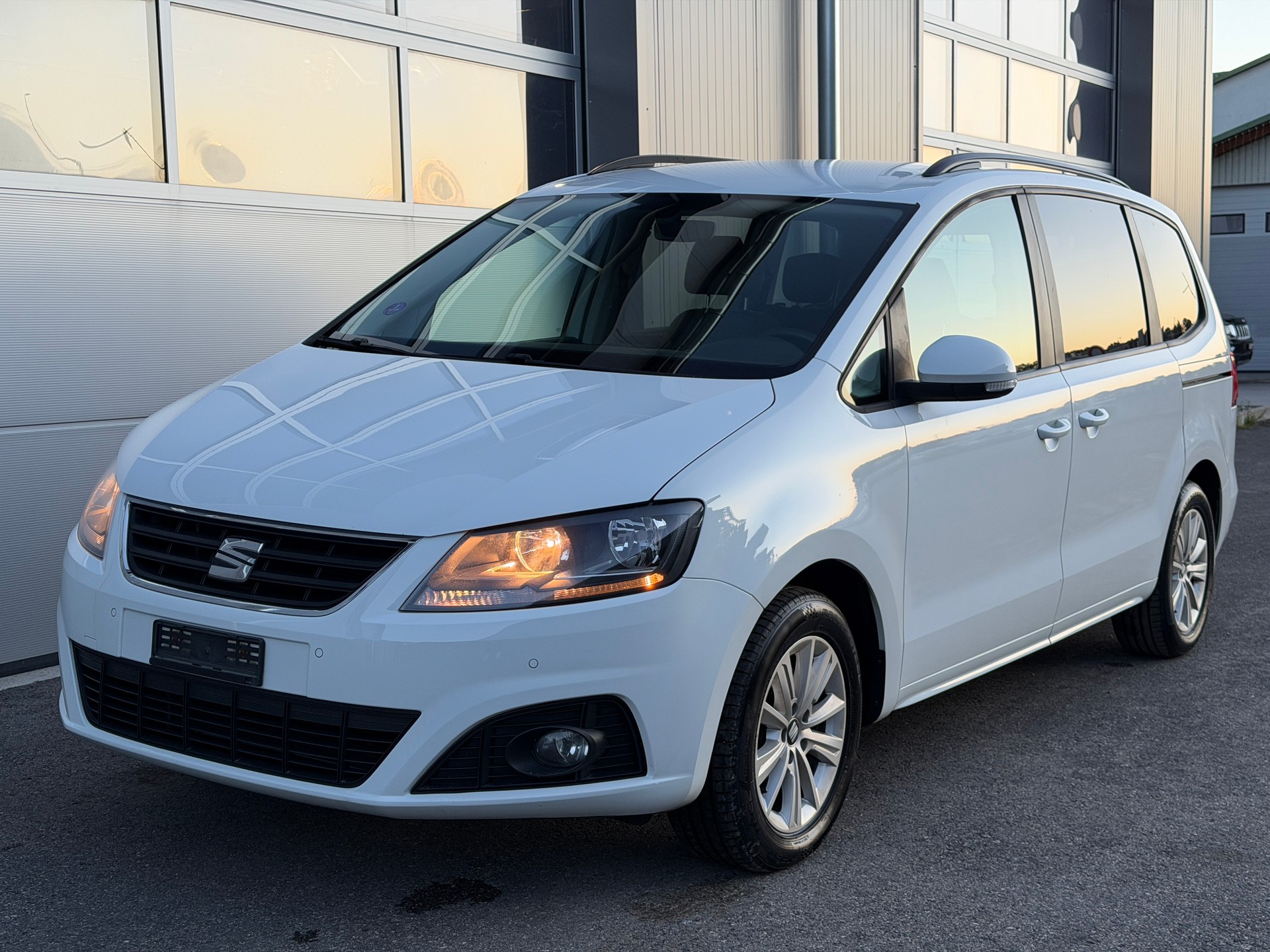 SEAT Alhambra 1.4 TSI Style-image-4