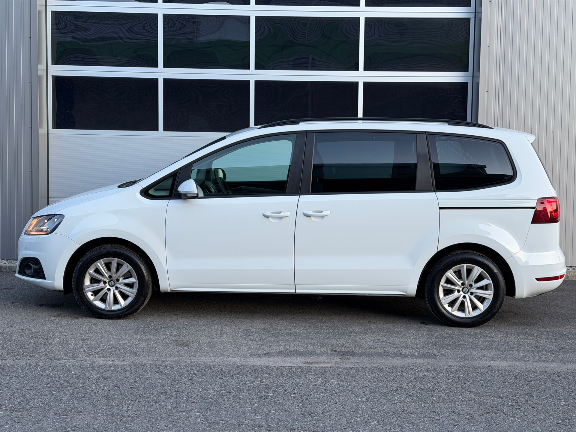 SEAT Alhambra 1.4 TSI Style-image-5