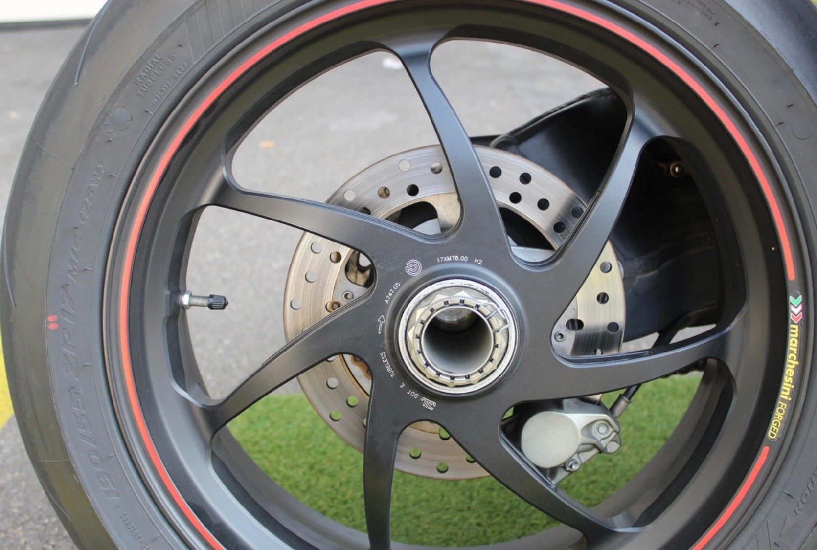 DUCATI 1198 S-image-7