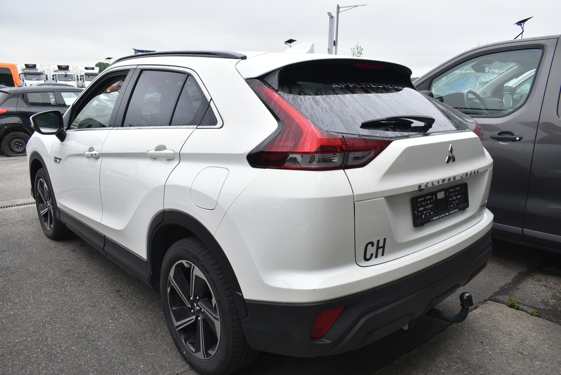 MITSUBISHI Eclipse Cross 2.4 PHEV Inform 4WD-image-14