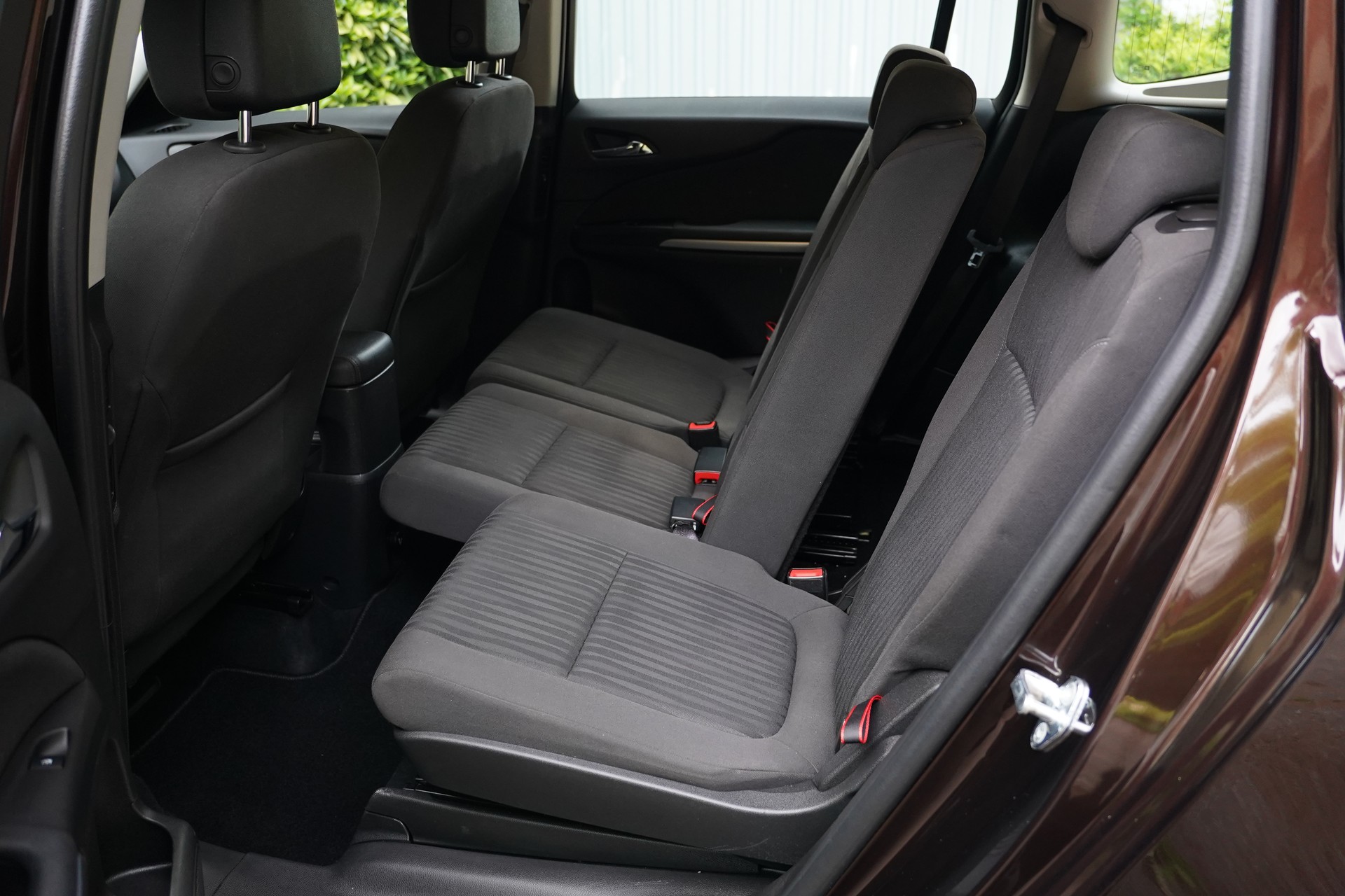 OPEL Zafira Tourer 2.0 CDTi Automatic-image-28