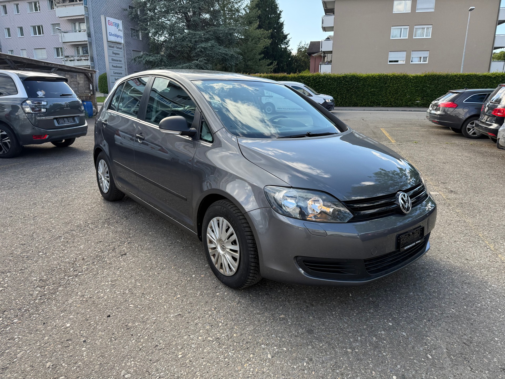 VW Golf Plus 1.4 TSI Trendline DSG-showroom-element-1