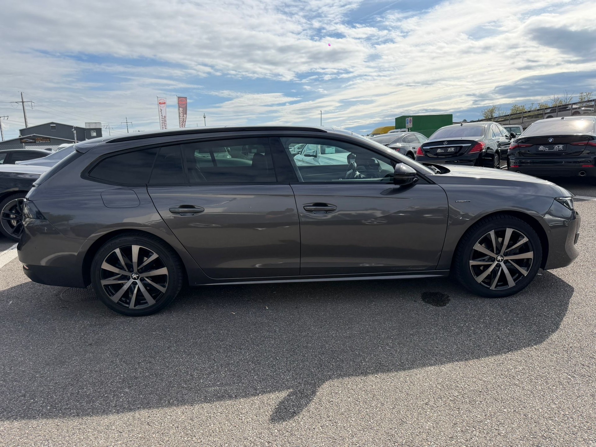 PEUGEOT 508 SW 1.5 Blue HDI GT Line EAT8 GARANTIE 2 ans expertiser du jour-image-5