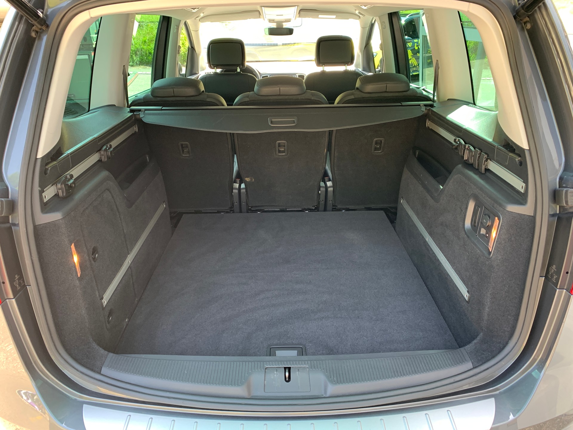 VW Sharan 2.0 TDI BMT Highline 4Motion DSG-image-17