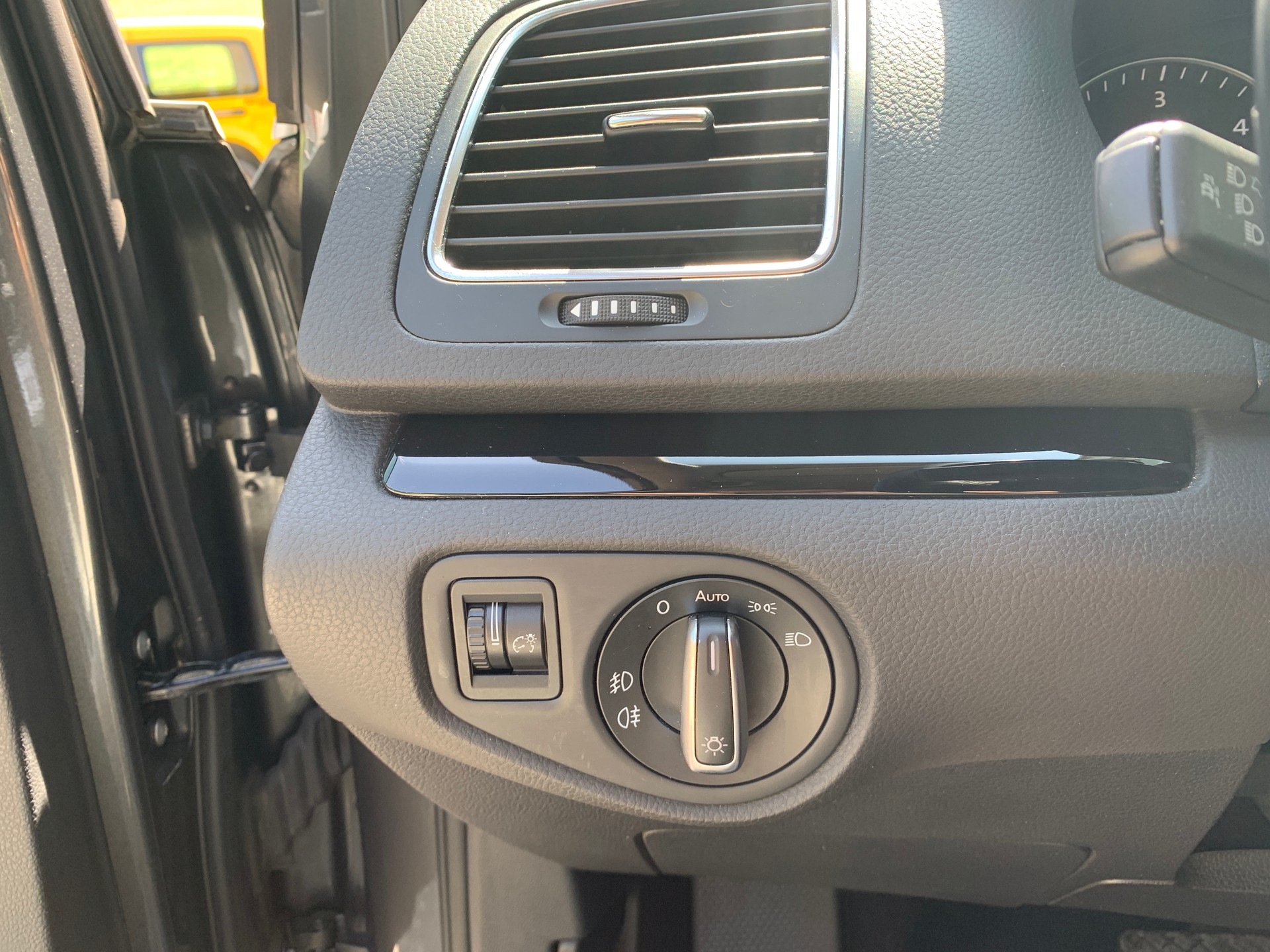 VW Sharan 2.0 TDI BMT Highline 4Motion DSG-image-9