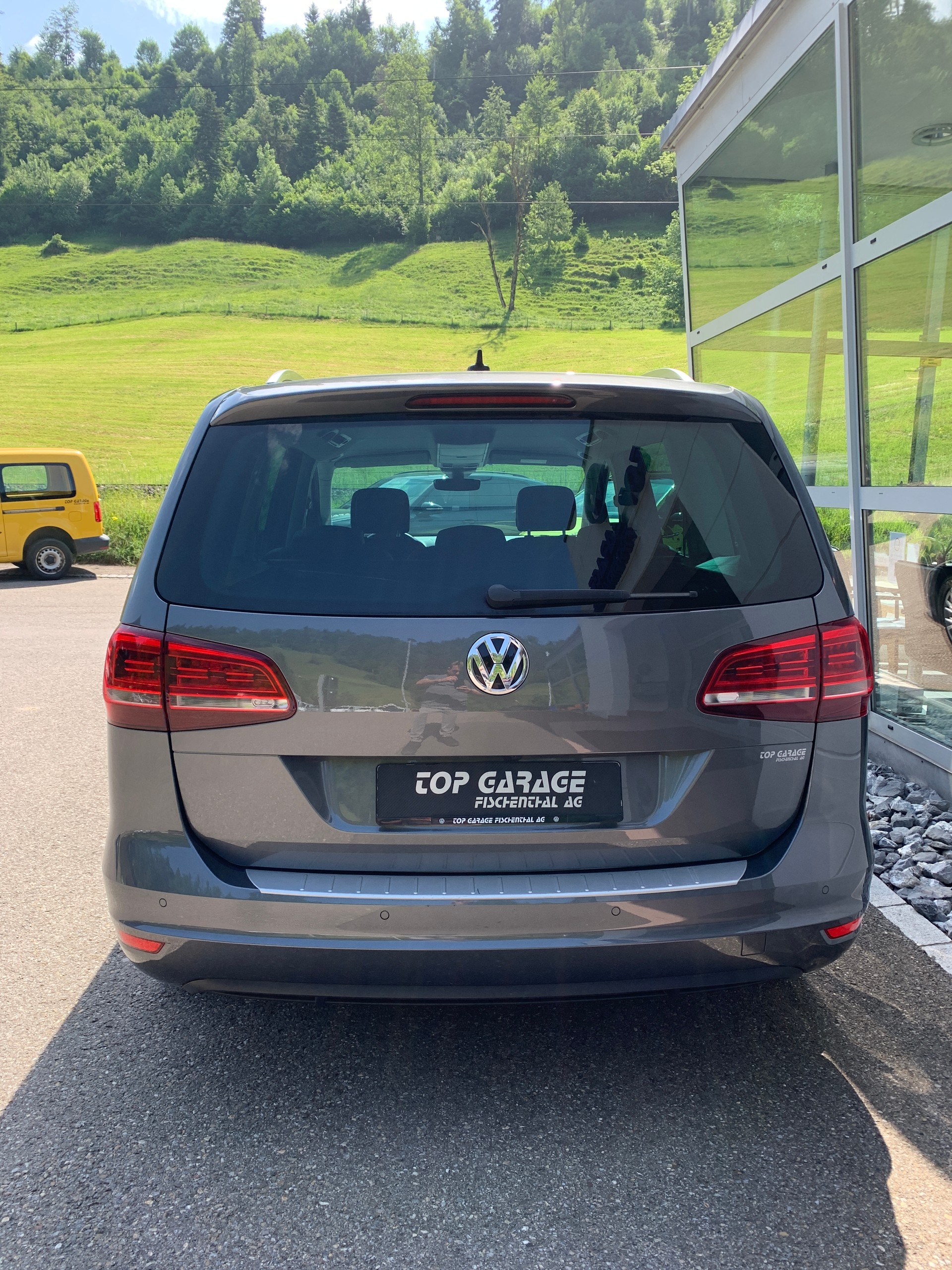 VW Sharan 2.0 TDI BMT Highline 4Motion DSG-image-5