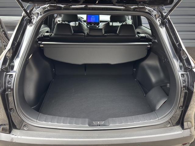 TOYOTA Corolla Cross 2.0 HSD Trend AWD-i-image-11