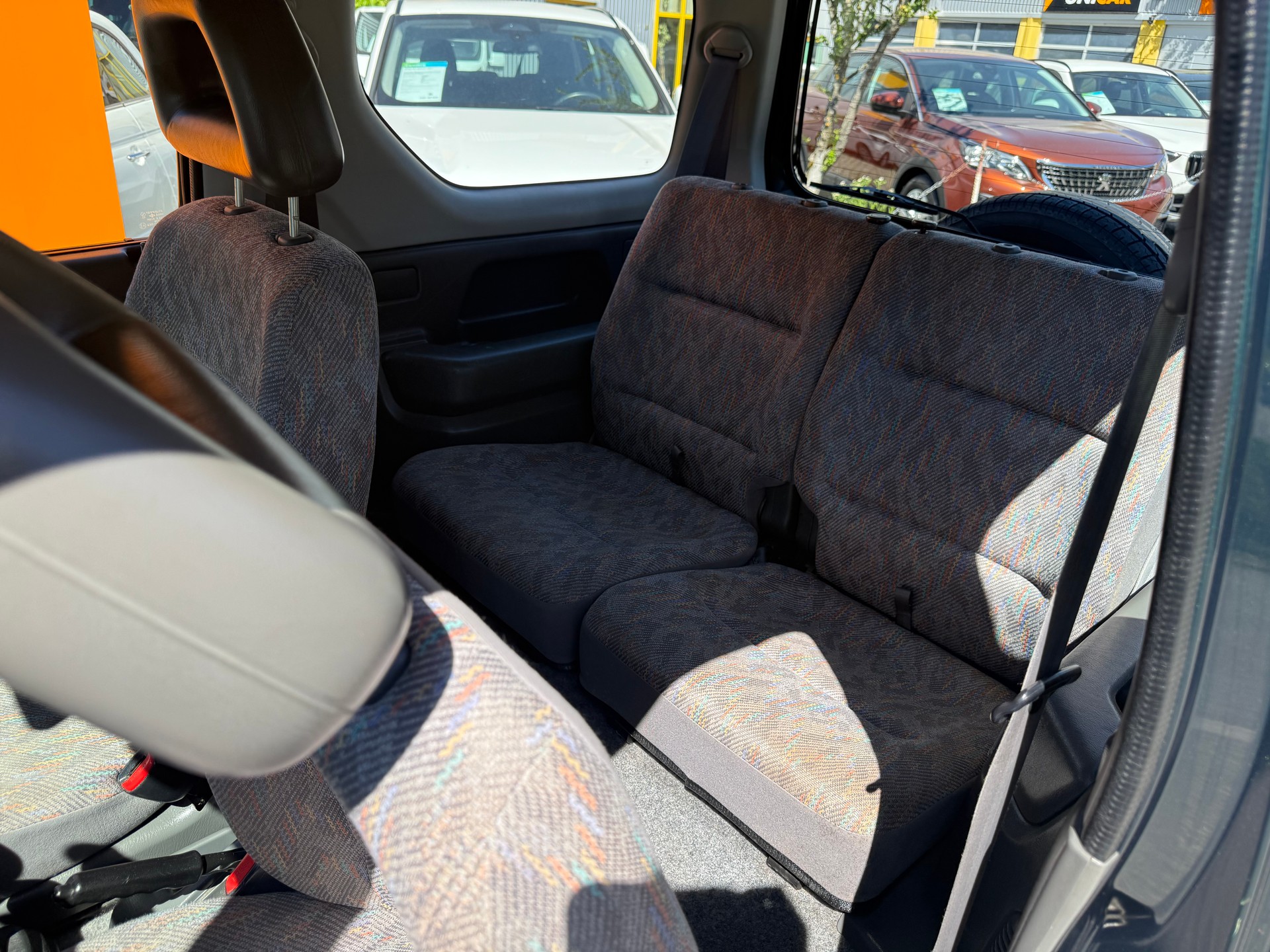 SUZUKI Jimny 1.3 16V JLX-image-5