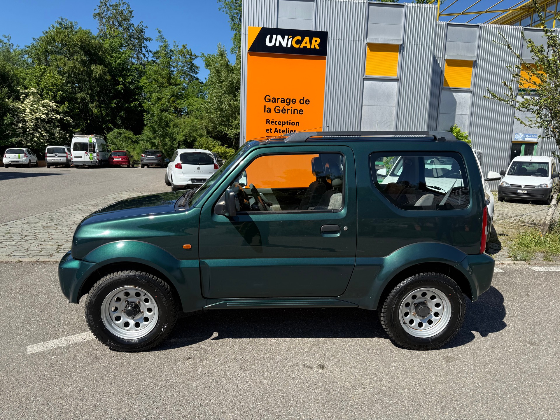 SUZUKI Jimny 1.3 16V JLX-image-2