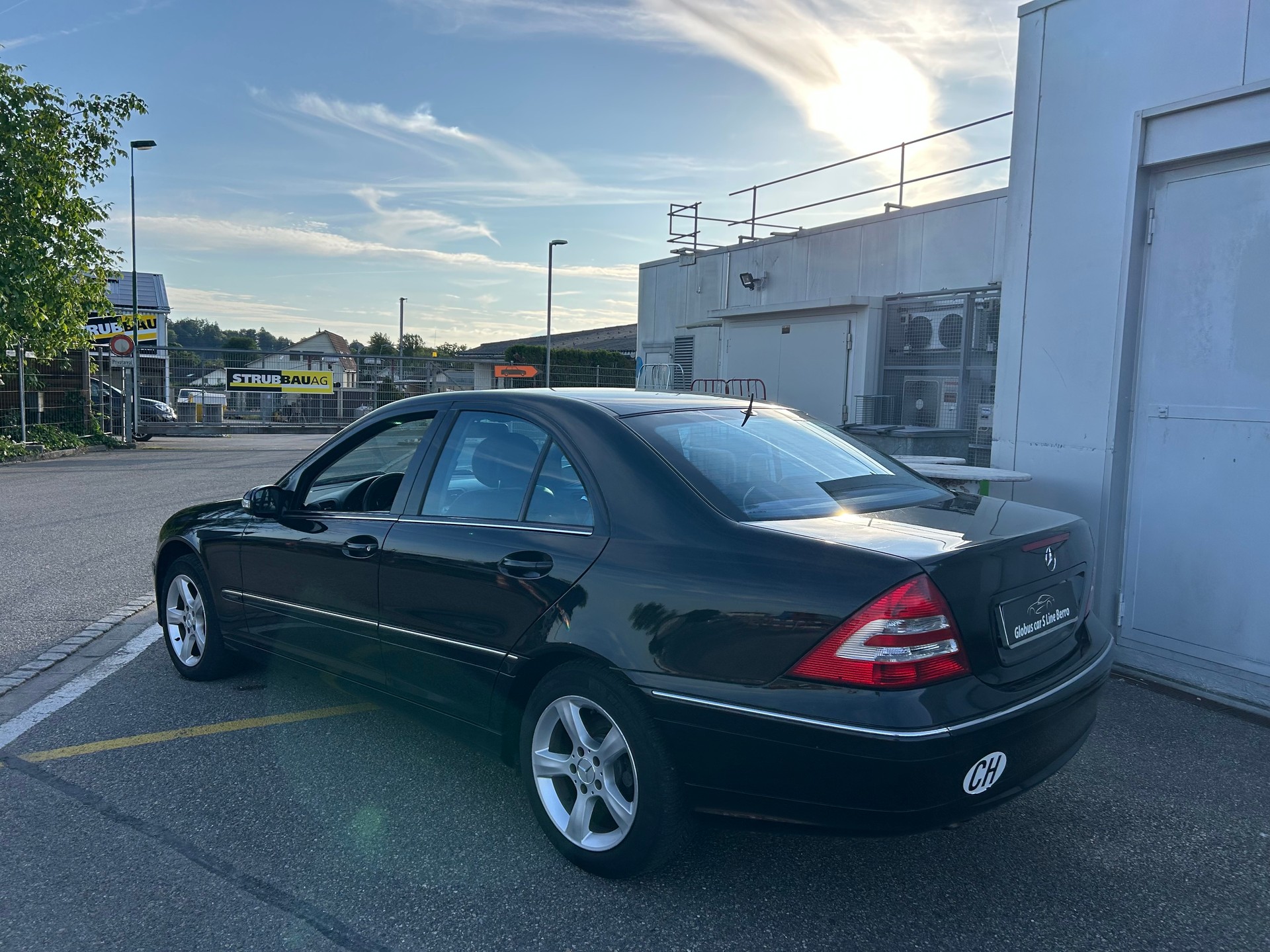 MERCEDES-BENZ C 200 Kompressor Avantgarde Sport Edition-image-7