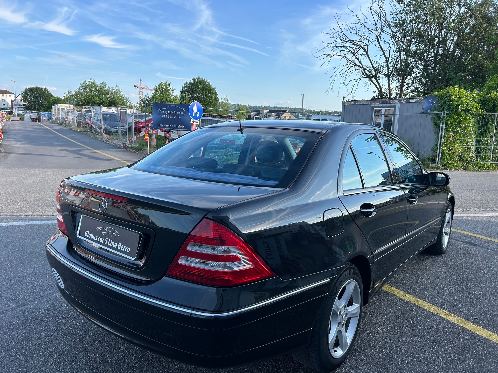 MERCEDES-BENZ C 200 Kompressor Avantgarde Sport Edition-image-4