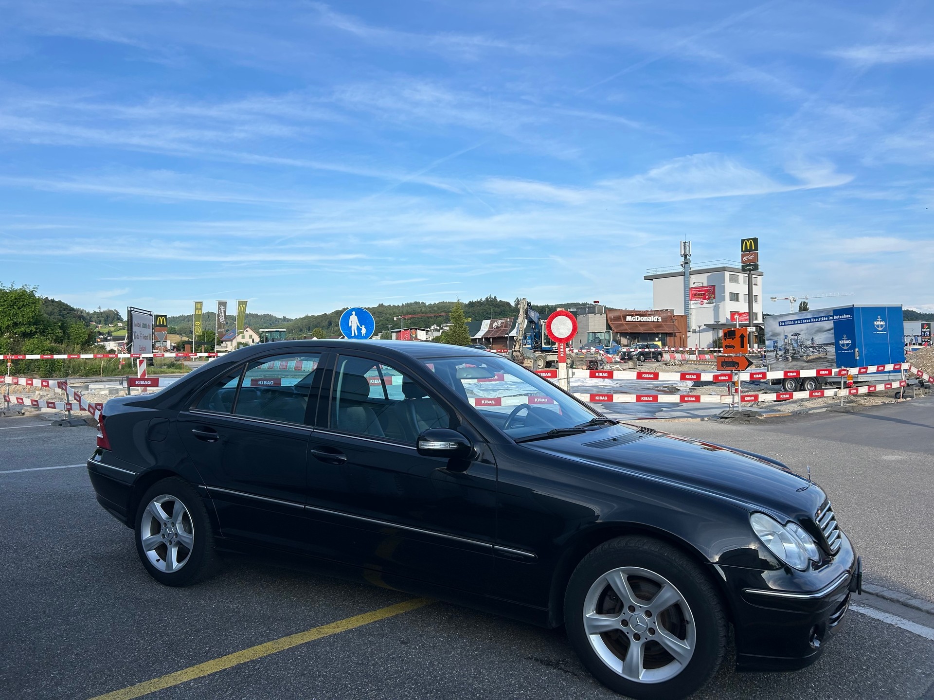 MERCEDES-BENZ C 200 Kompressor Avantgarde Sport Edition-image-3