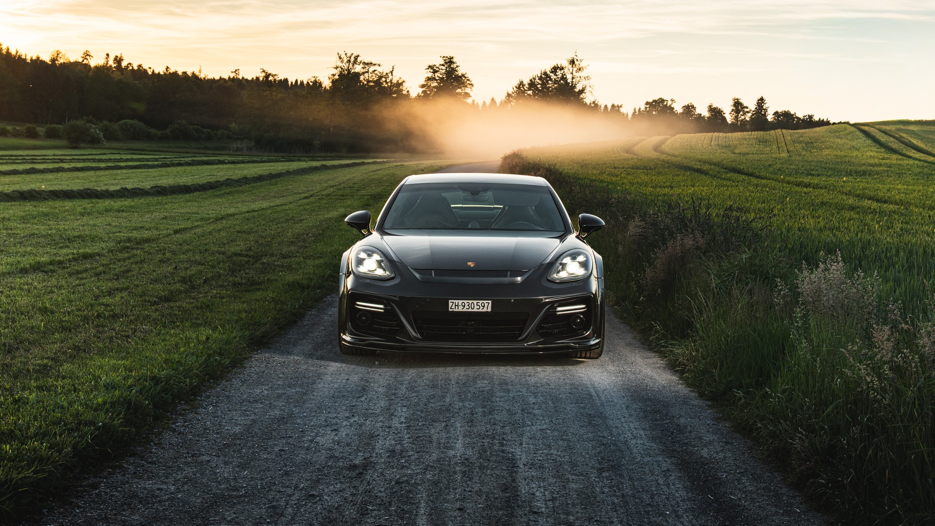PORSCHE Grand GT - Fahrzeug Nr. 007-image-0