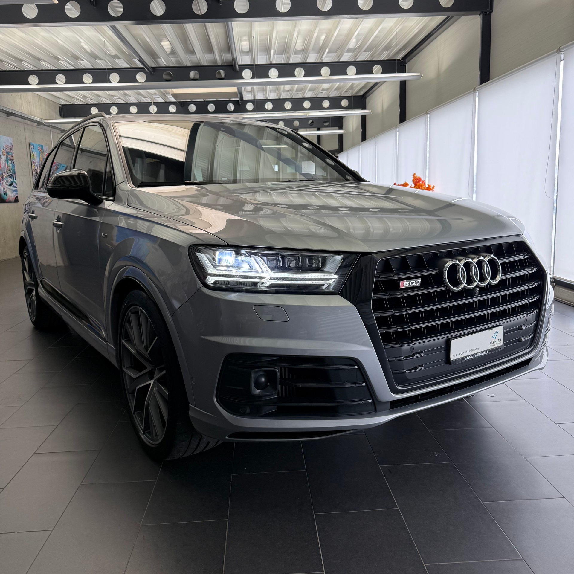 AUDI SQ7 4.0 V8 TDI quattro T-Tronic-image-4