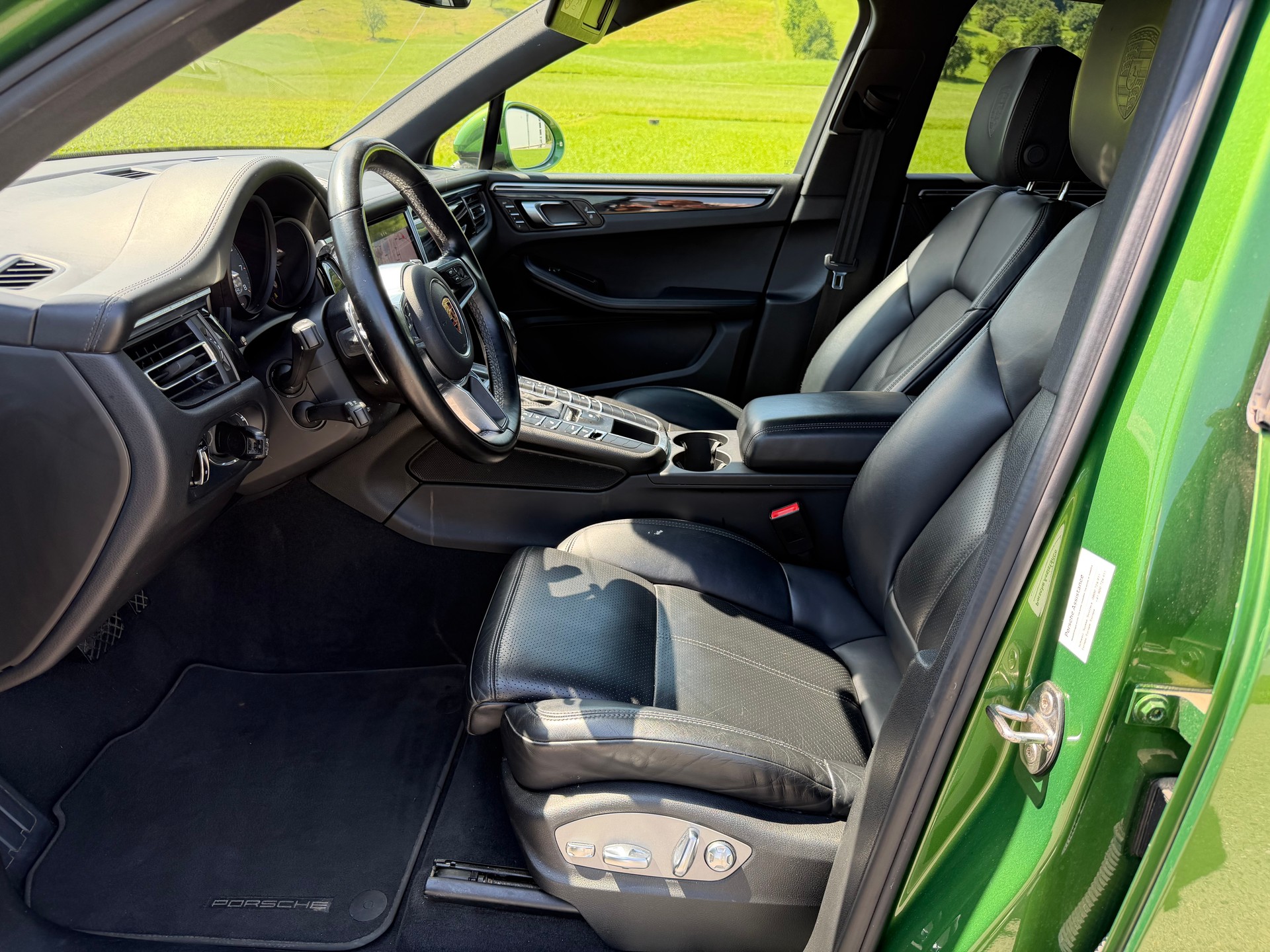 PORSCHE Macan S PDK-image-8