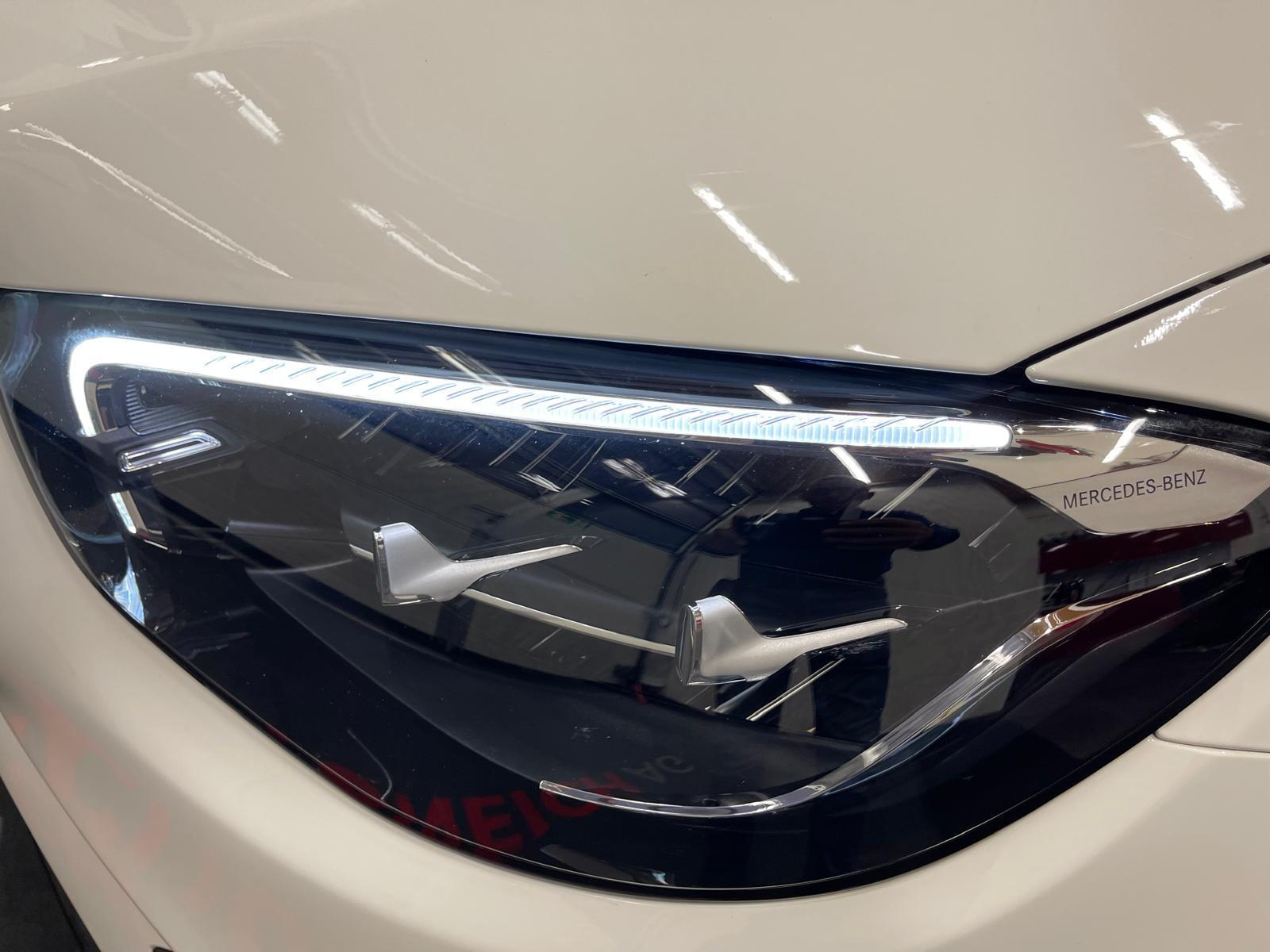 MERCEDES-BENZ E 450 AMG Line 4matic Cabriolet-image-8