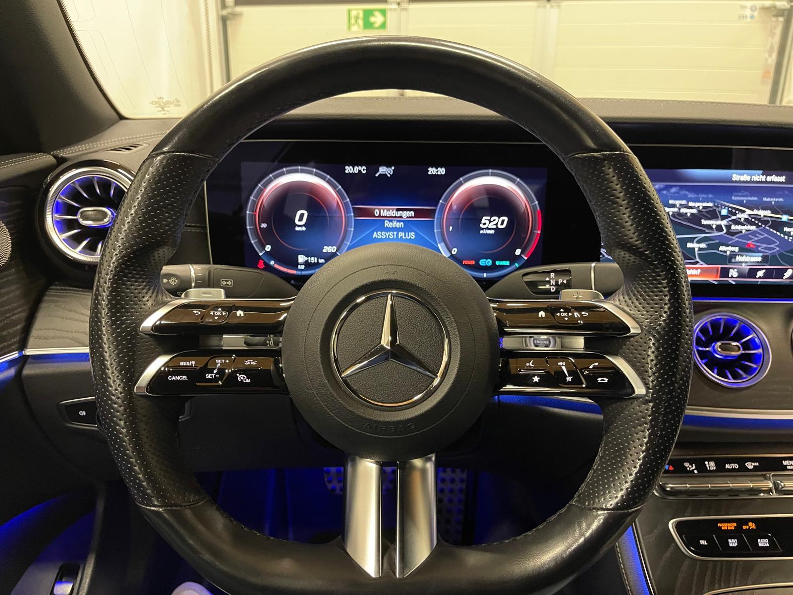 MERCEDES-BENZ E 450 AMG Line 4matic Cabriolet-image-18