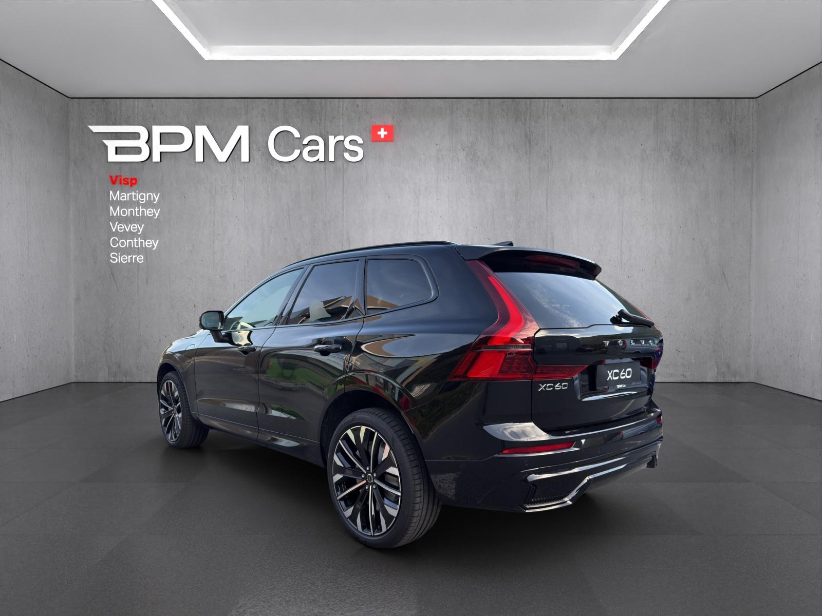 VOLVO XC60 T6 eAWD PluginHybrid Ultra Dark Geartronic-image-2