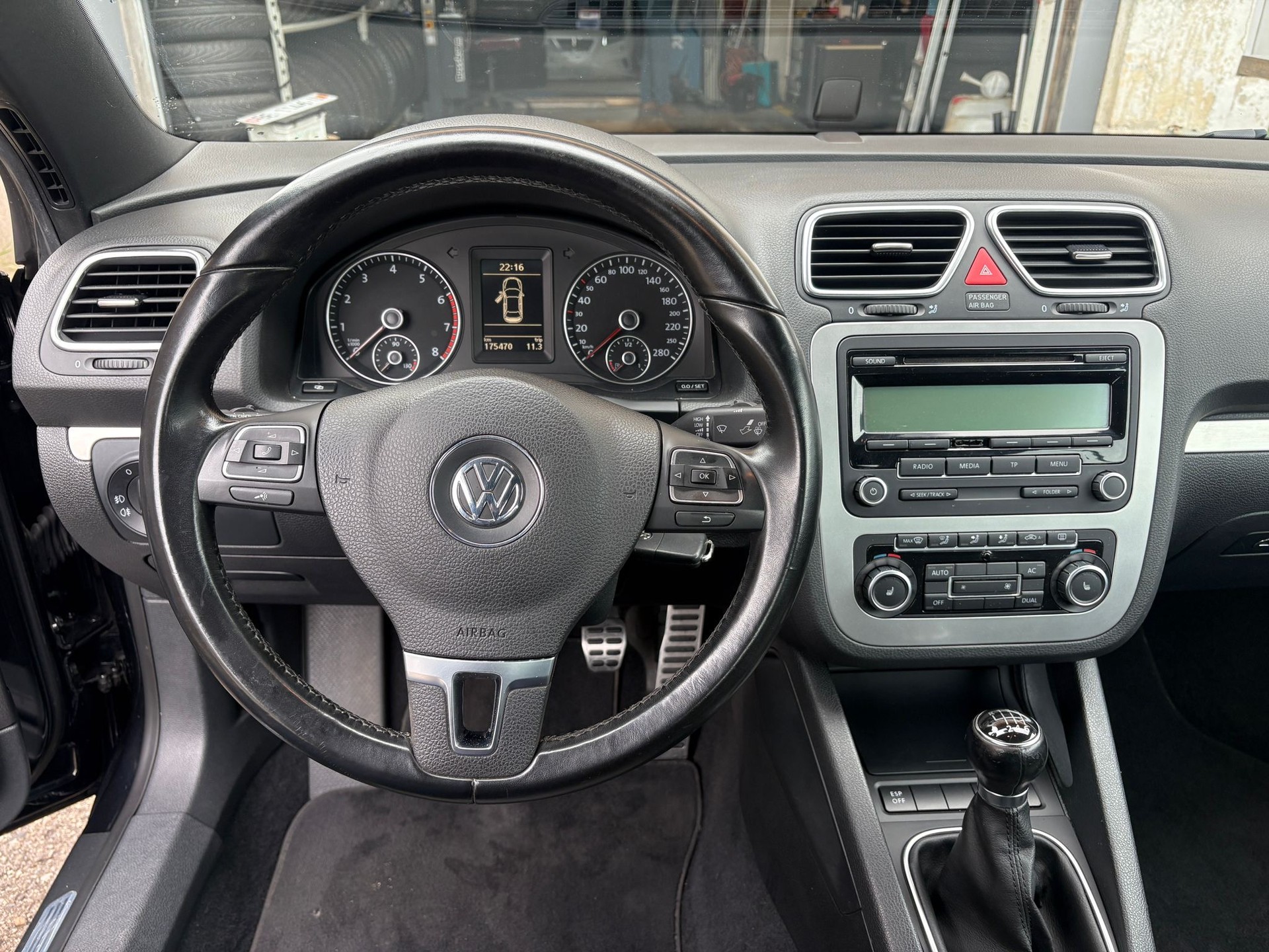 VW Eos 1.4 TSI-image-3