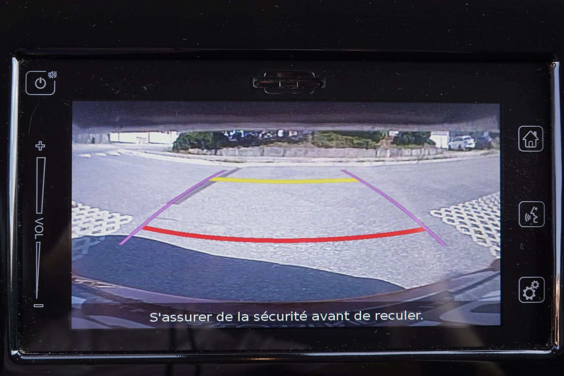 SUZUKI Swift 1.2i Piz Sulai Top Hybrid Allgrip 4x4 "CH Auto * Keyless * GPS * Caméra * Temp. Adapt"-image-15