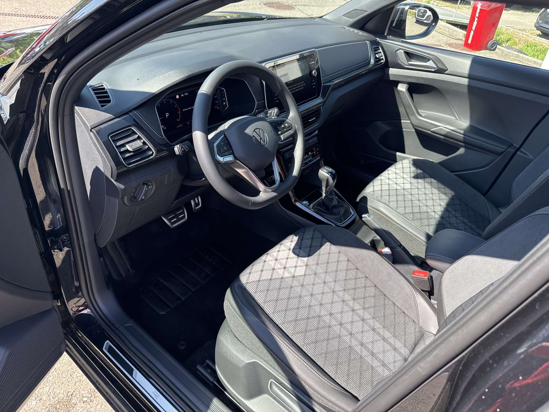 VW T-Cross 1.5 TSi EVO ACT R-Line DSG-Automat-image-5